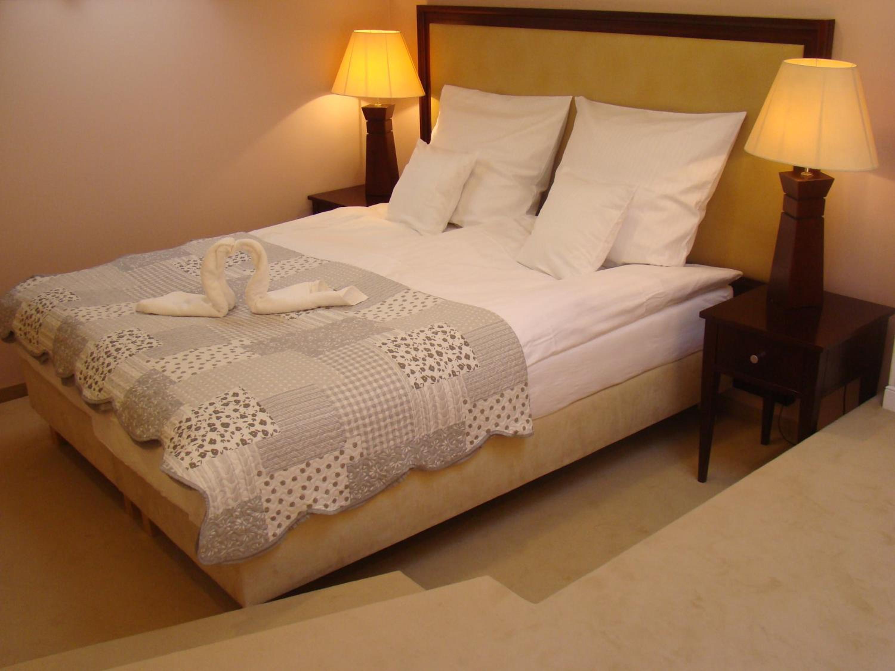 Double Room with Private External Bathroom - Photo 5