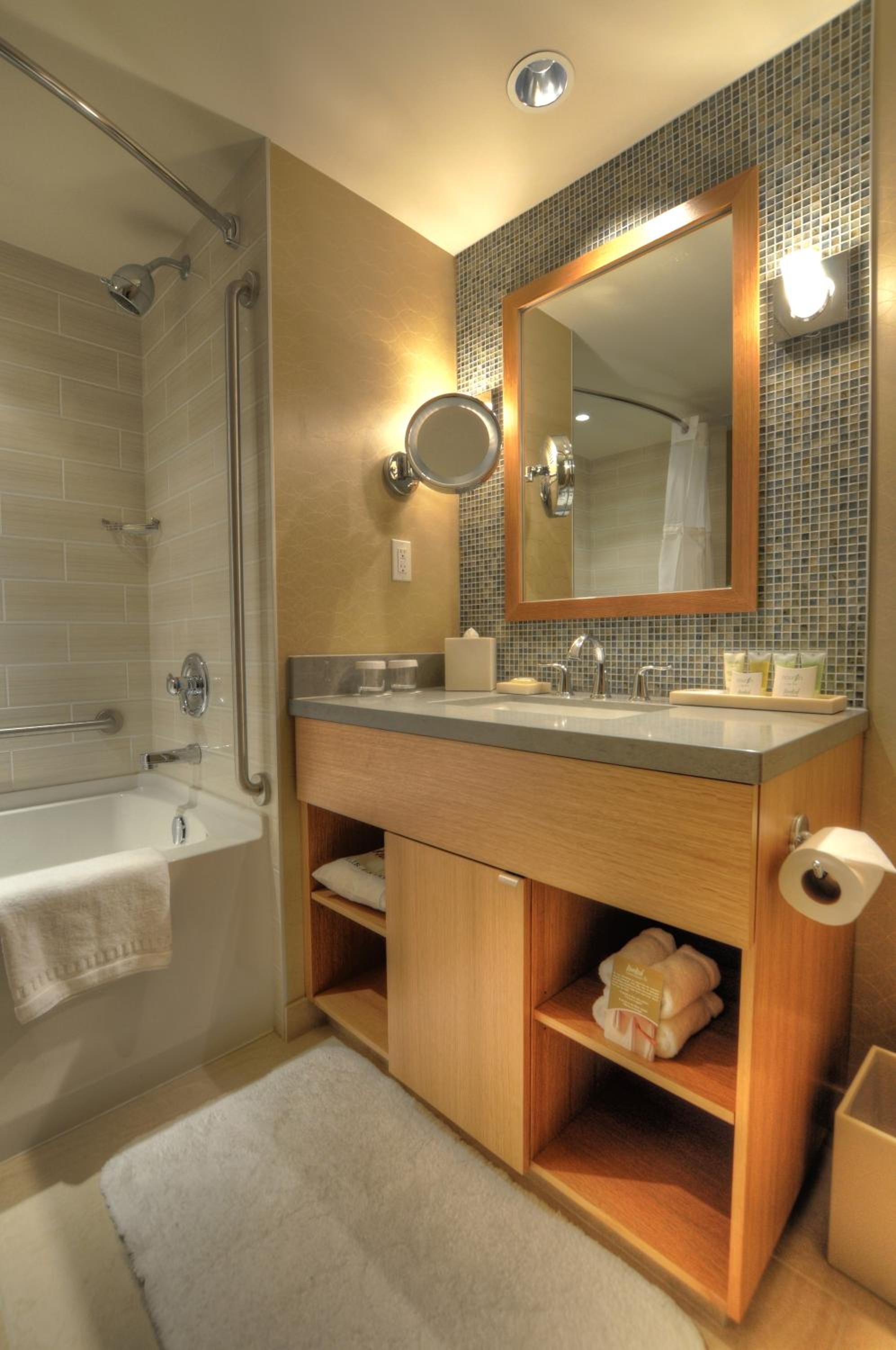 Casino One Bedroom Tower Suite (Non Smoking) photo 2