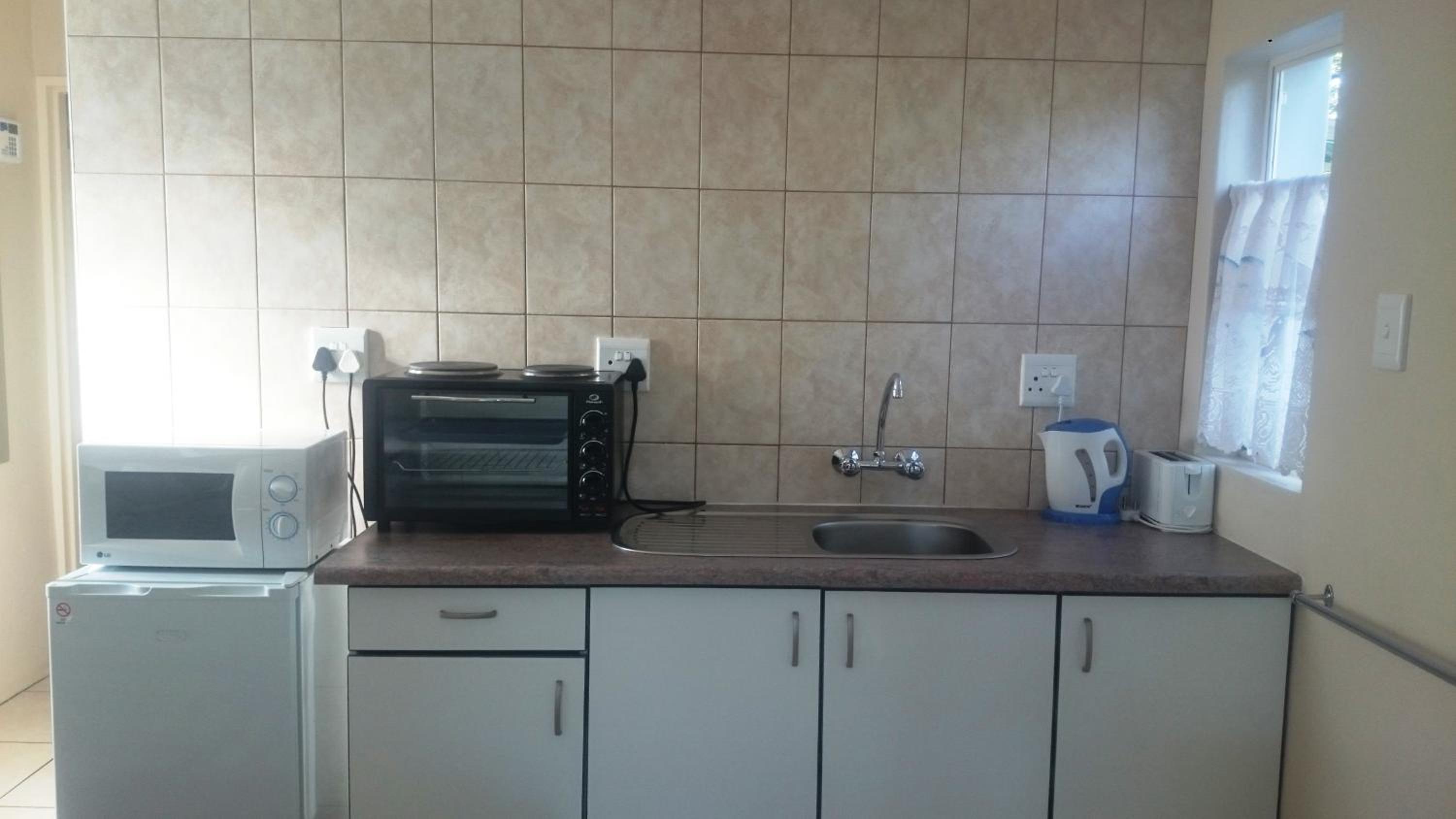 Double or Twin Room with Bathroom photo 3