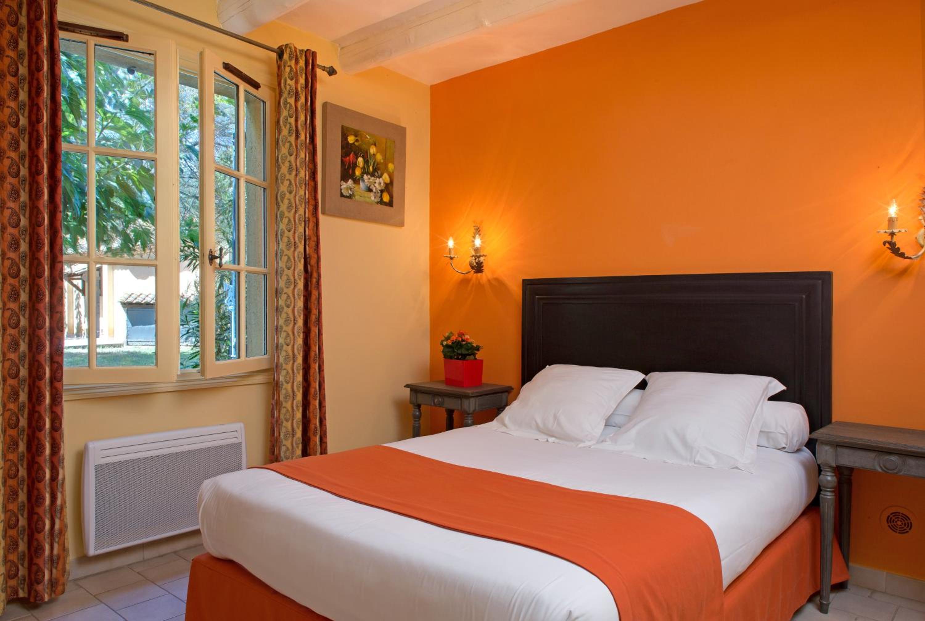 Classic Double Room - Photo 7
