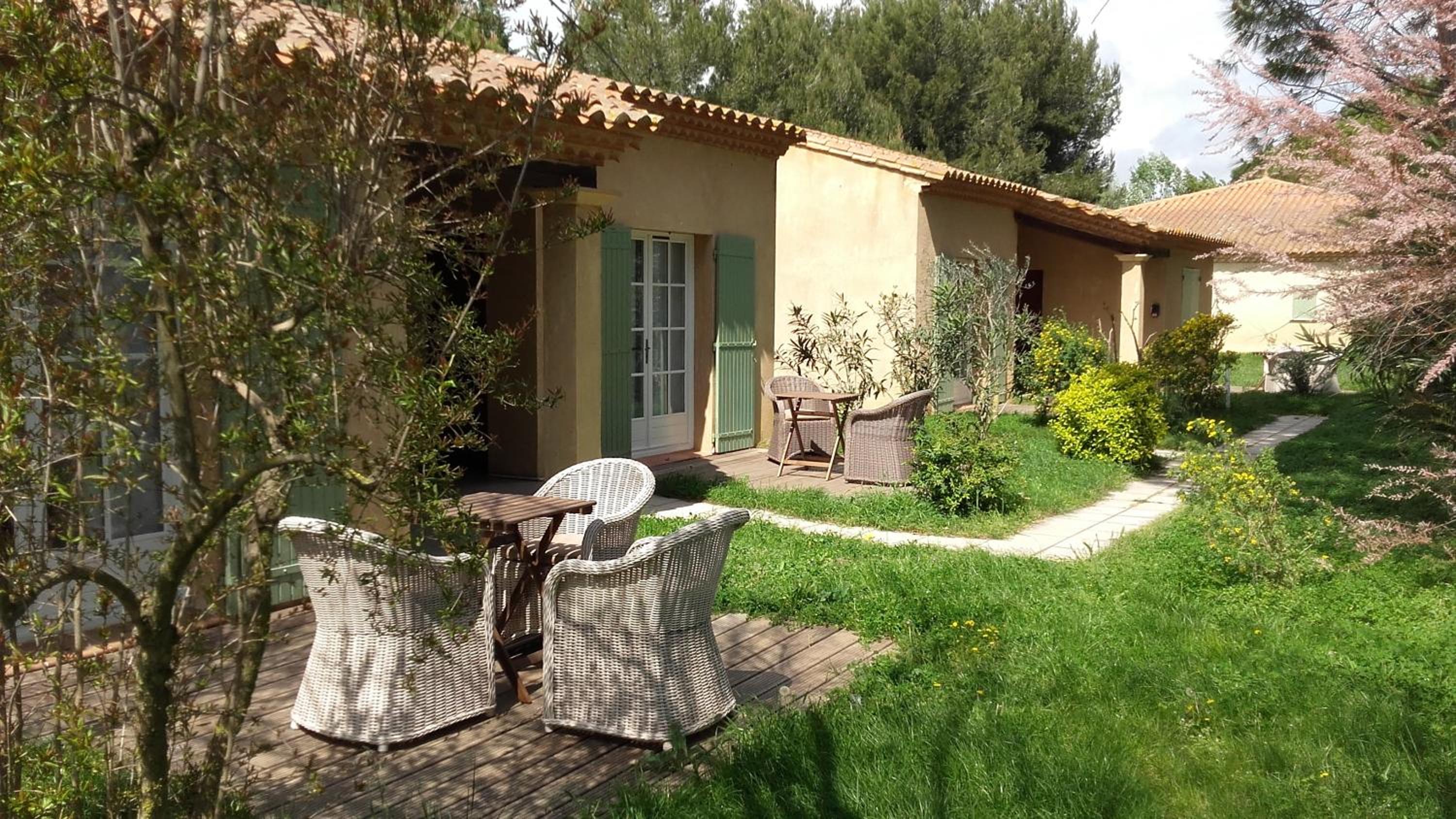 Camargue Double Room - Photo 9