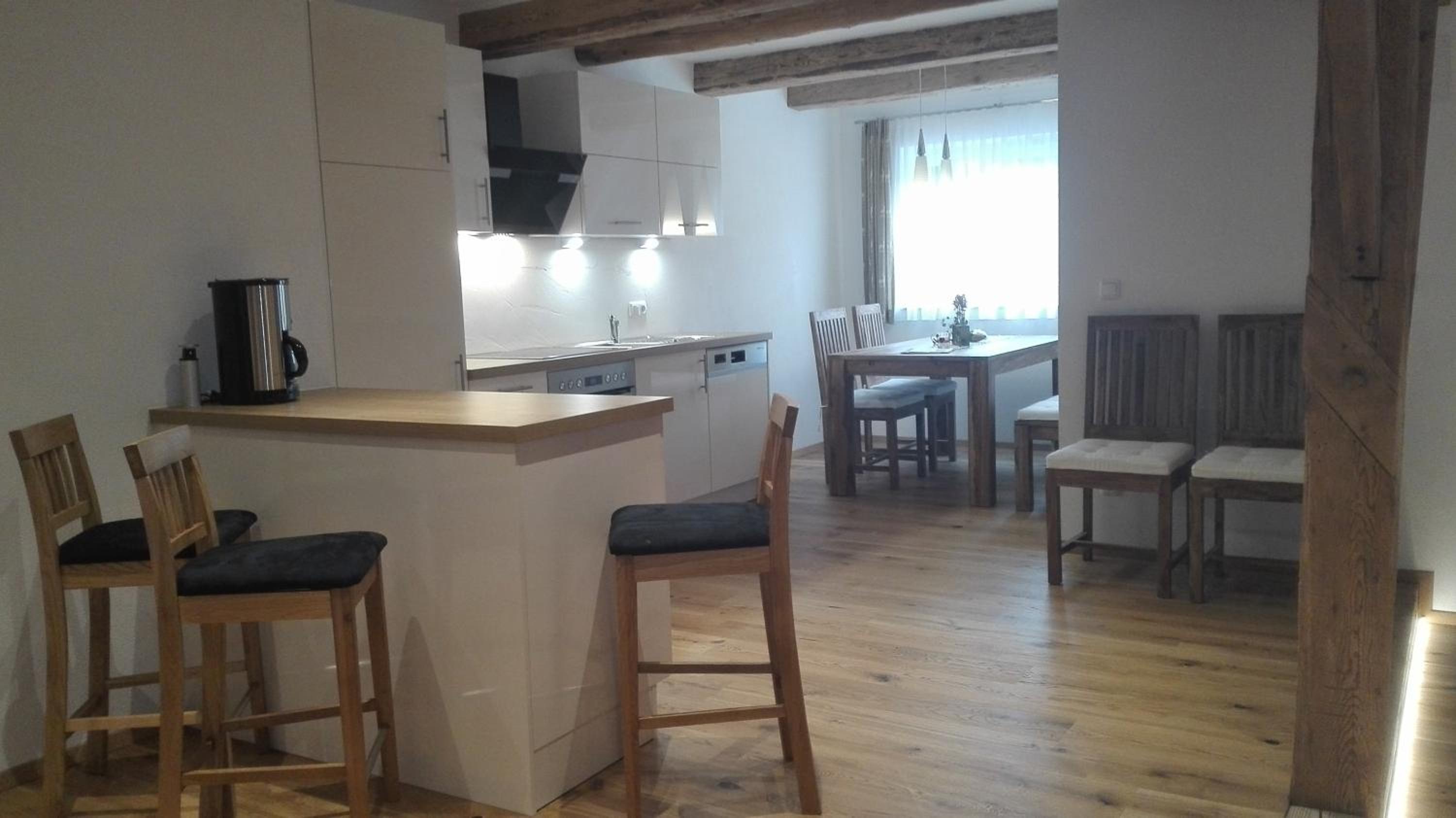 Two-Bedroom Apartment - Photo 2
