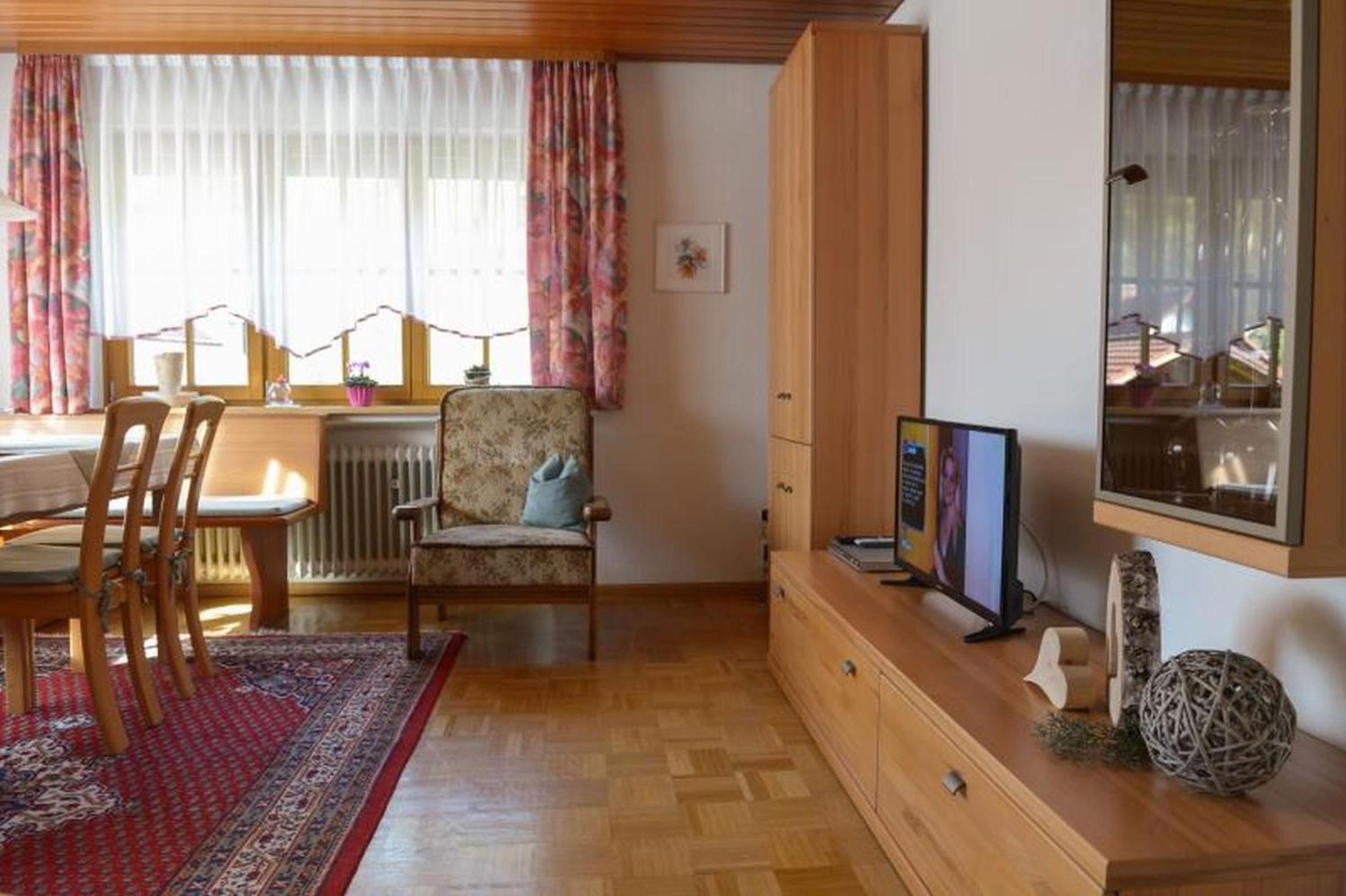 Three-Bedroom Premium Apartment with Balcony photo 1