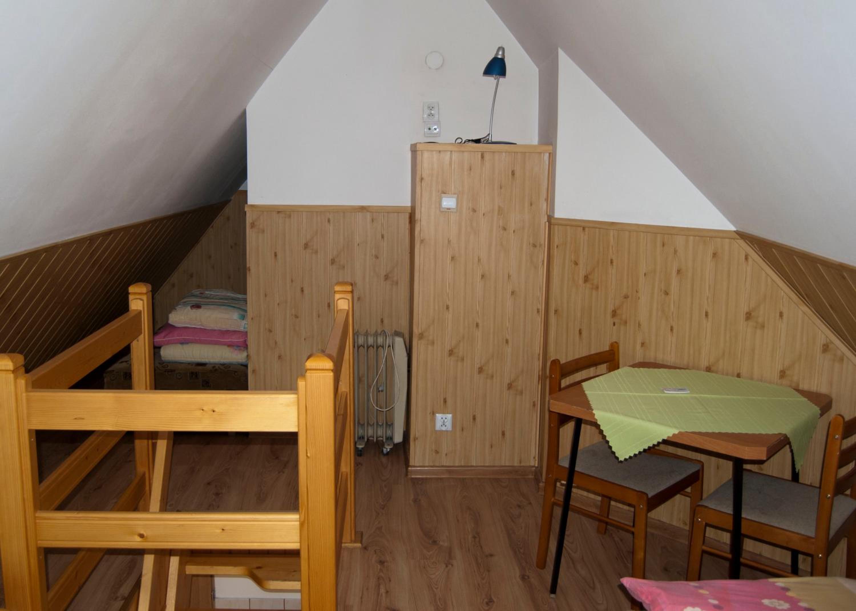 Maisonette photo 2