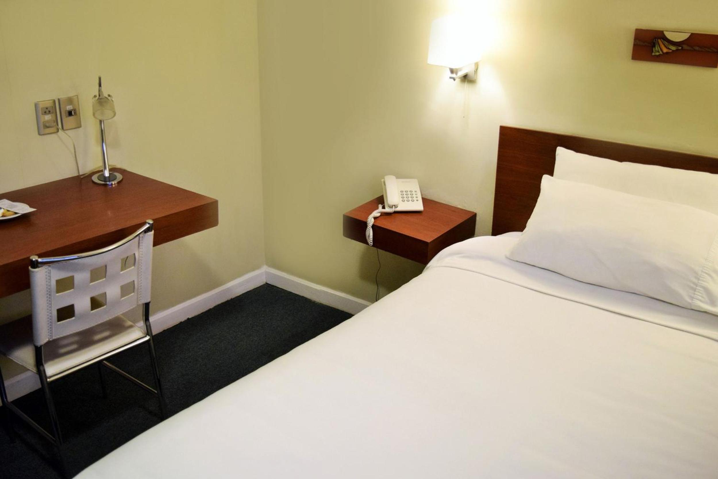 Classic Single Room