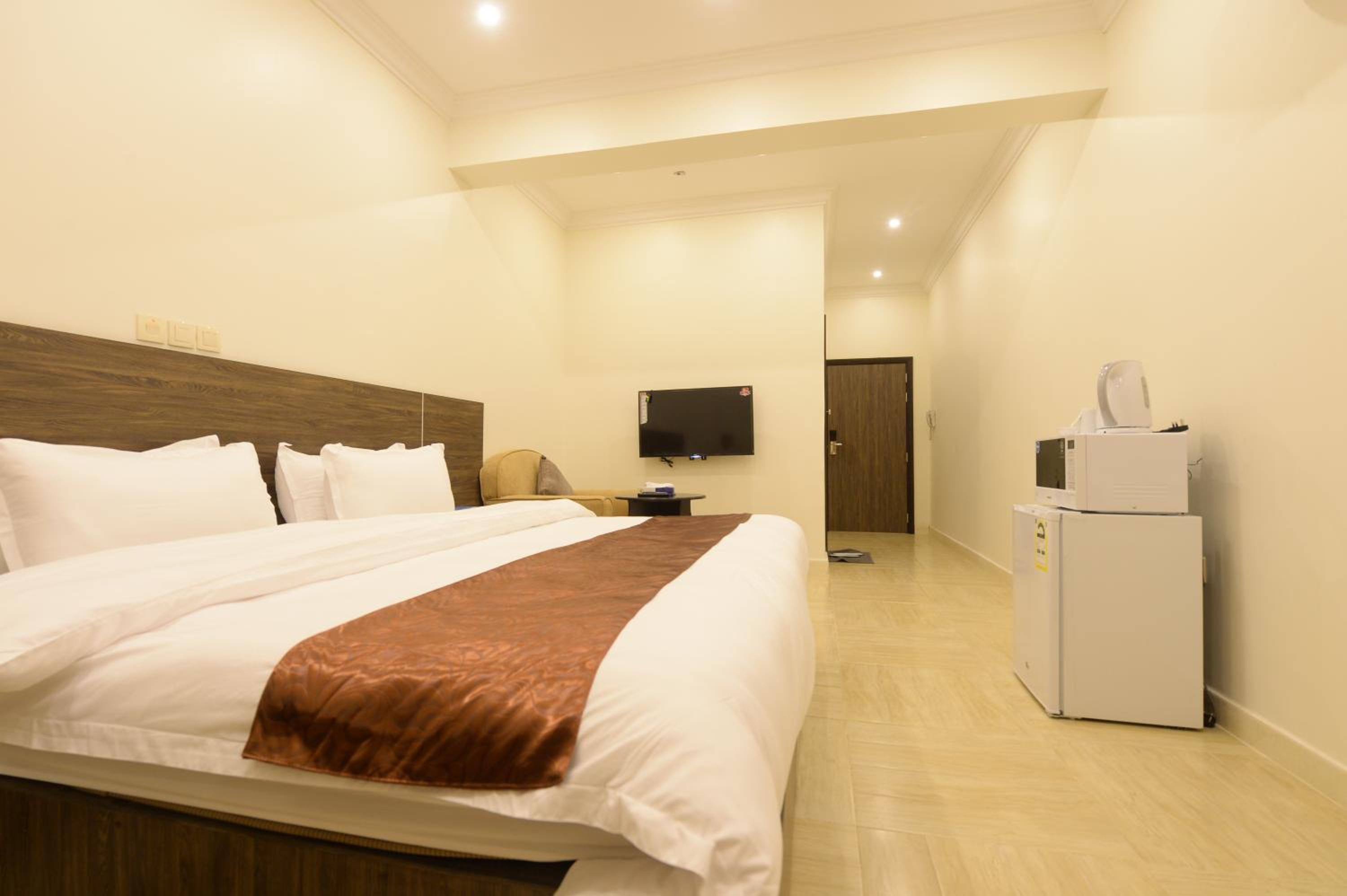 Budget Double Room photo 2