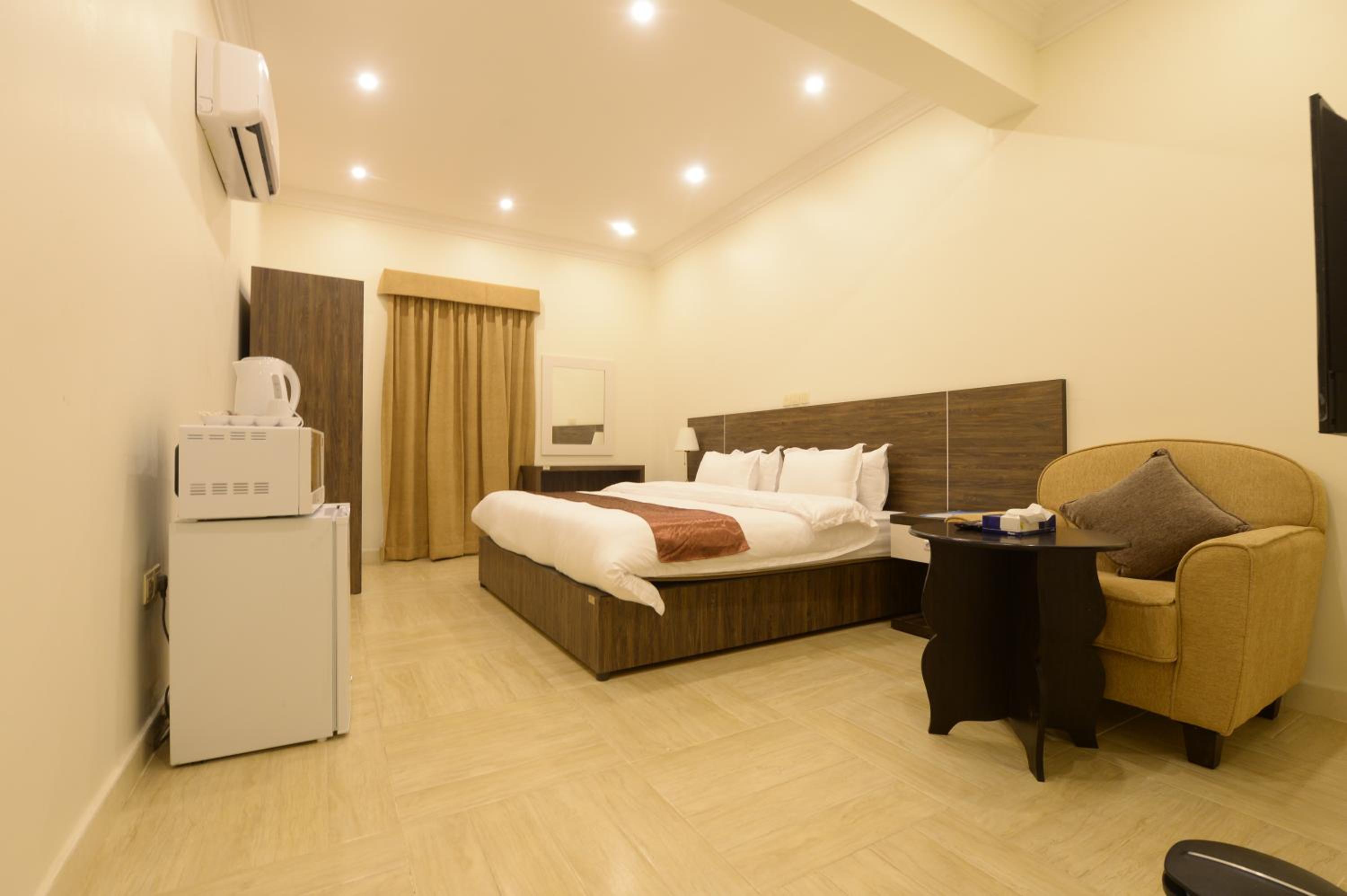 Budget Double Room photo 1