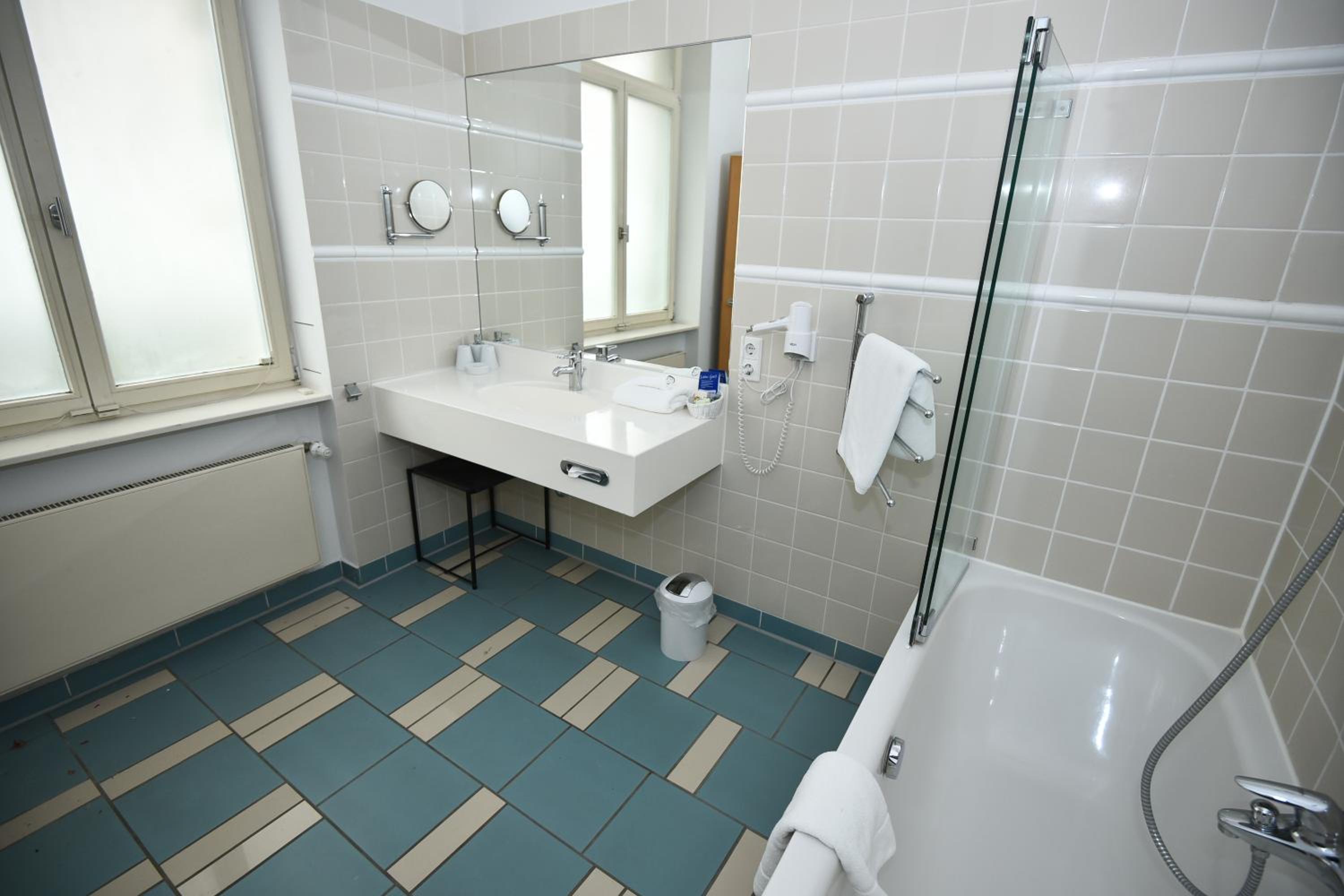 Double Room - Photo 2