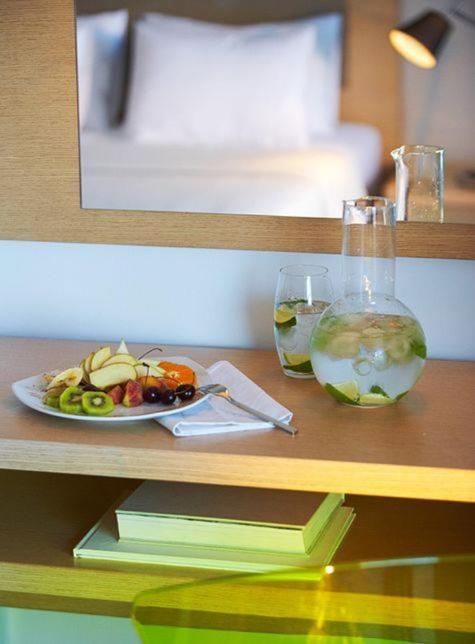 Premium Room with Side Sea View photo 2