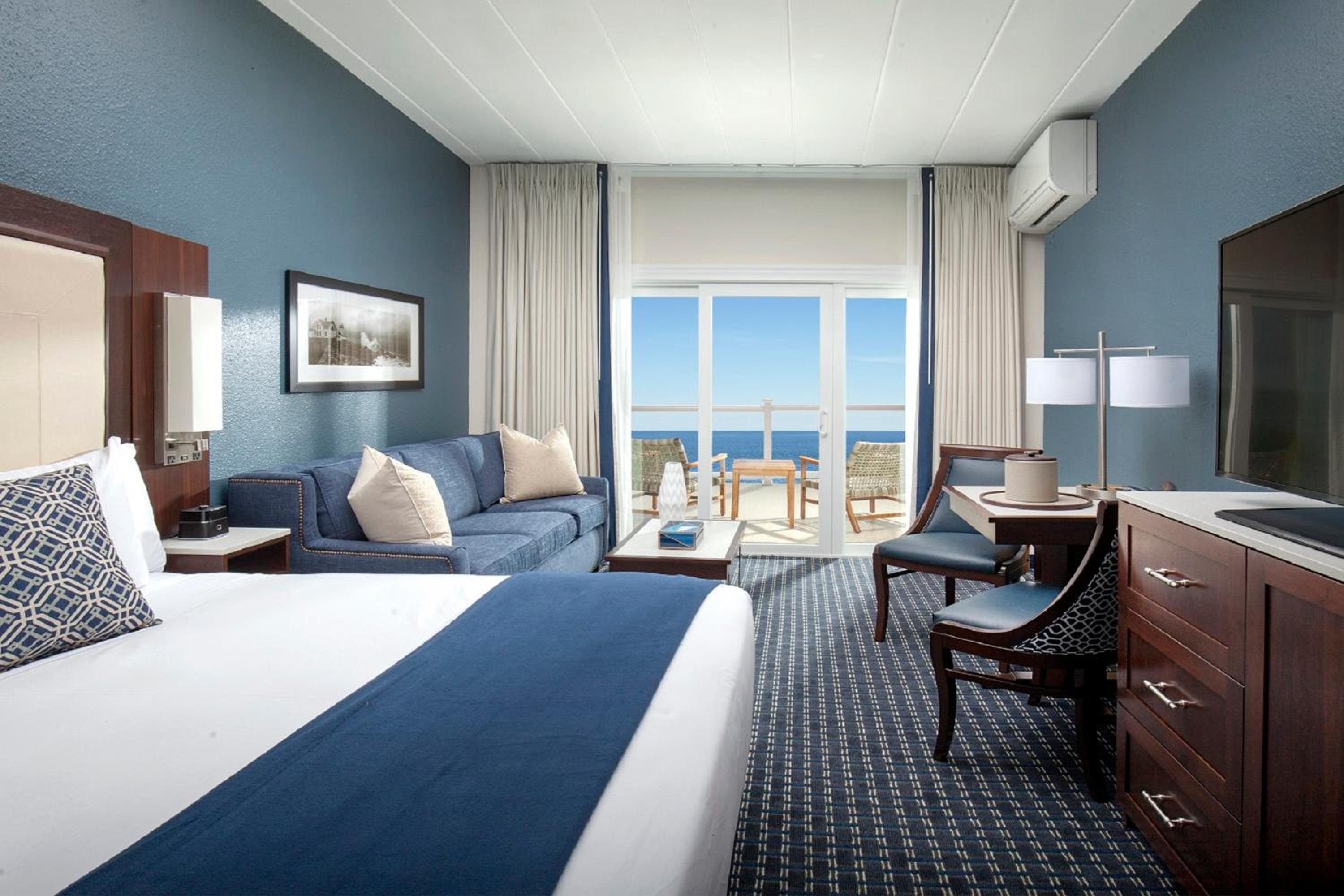 King Room with Balcony and Ocean View