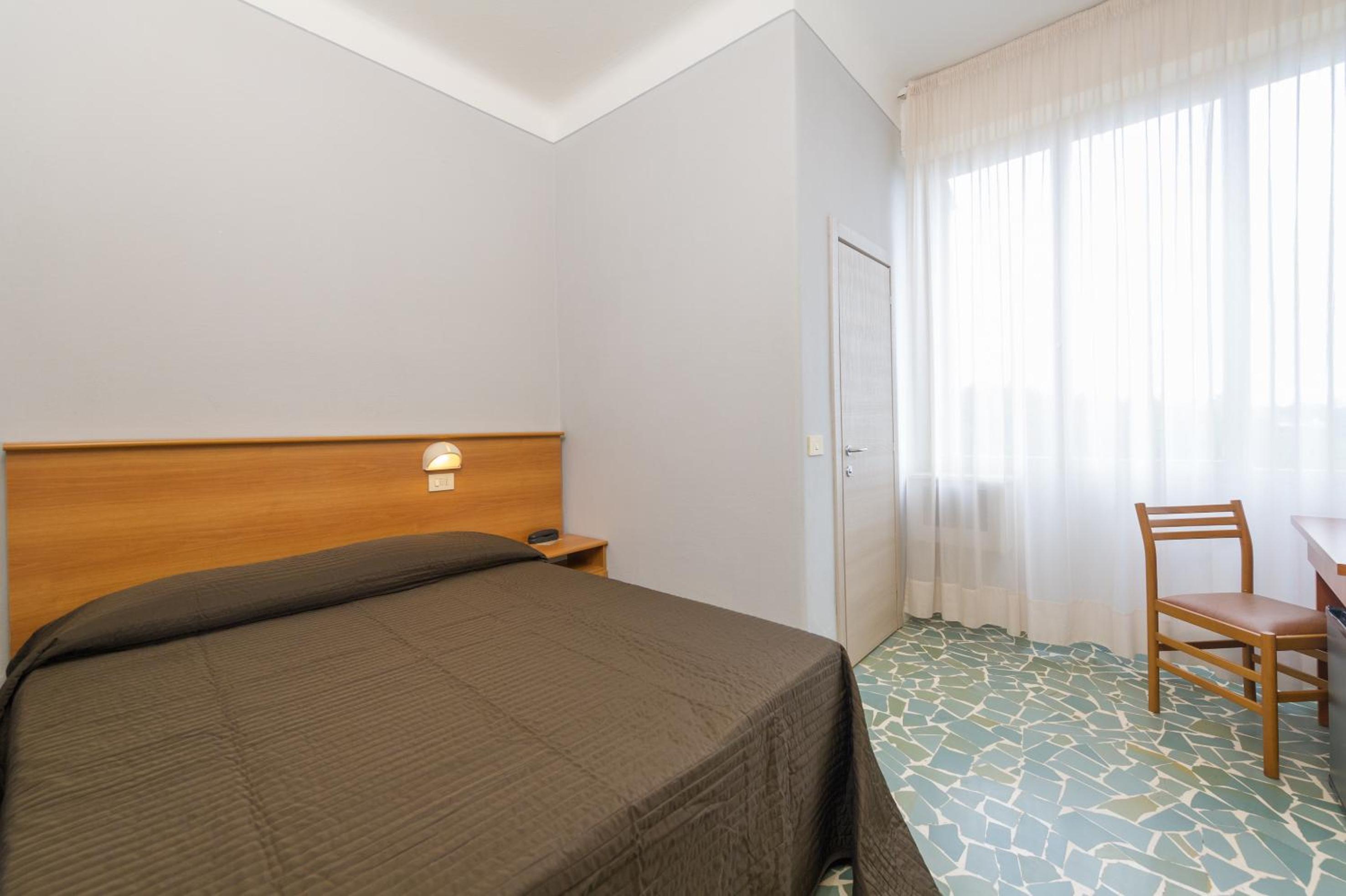 Standard Single Room photo 3