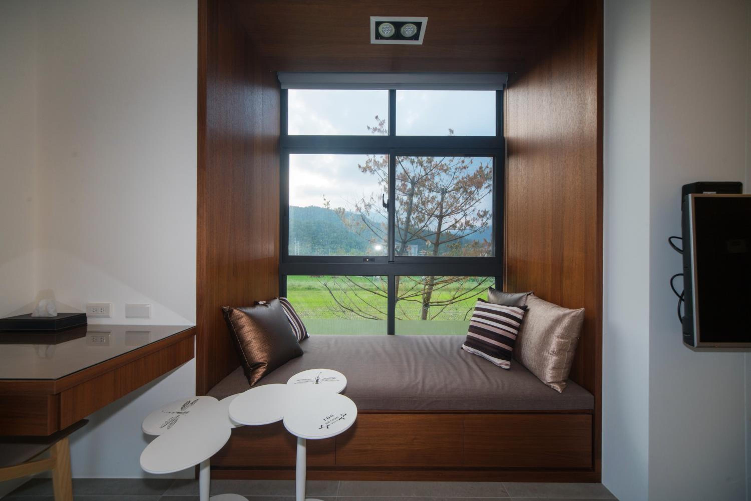 Quadruple Room with Bath - Photo 13