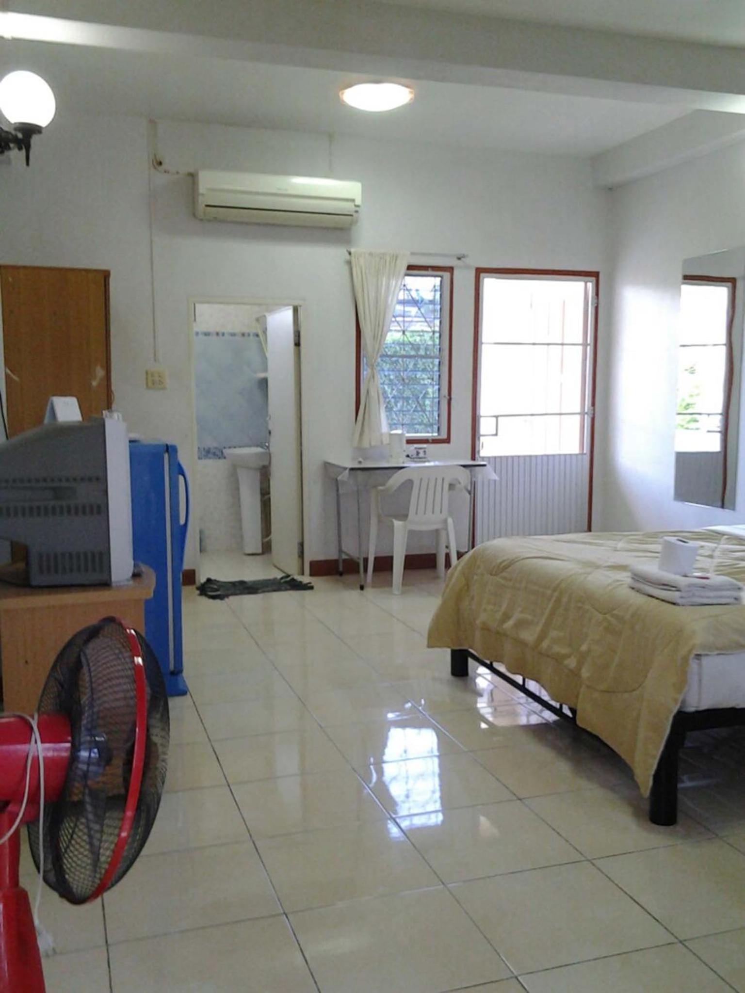 Standard Double Room photo 3