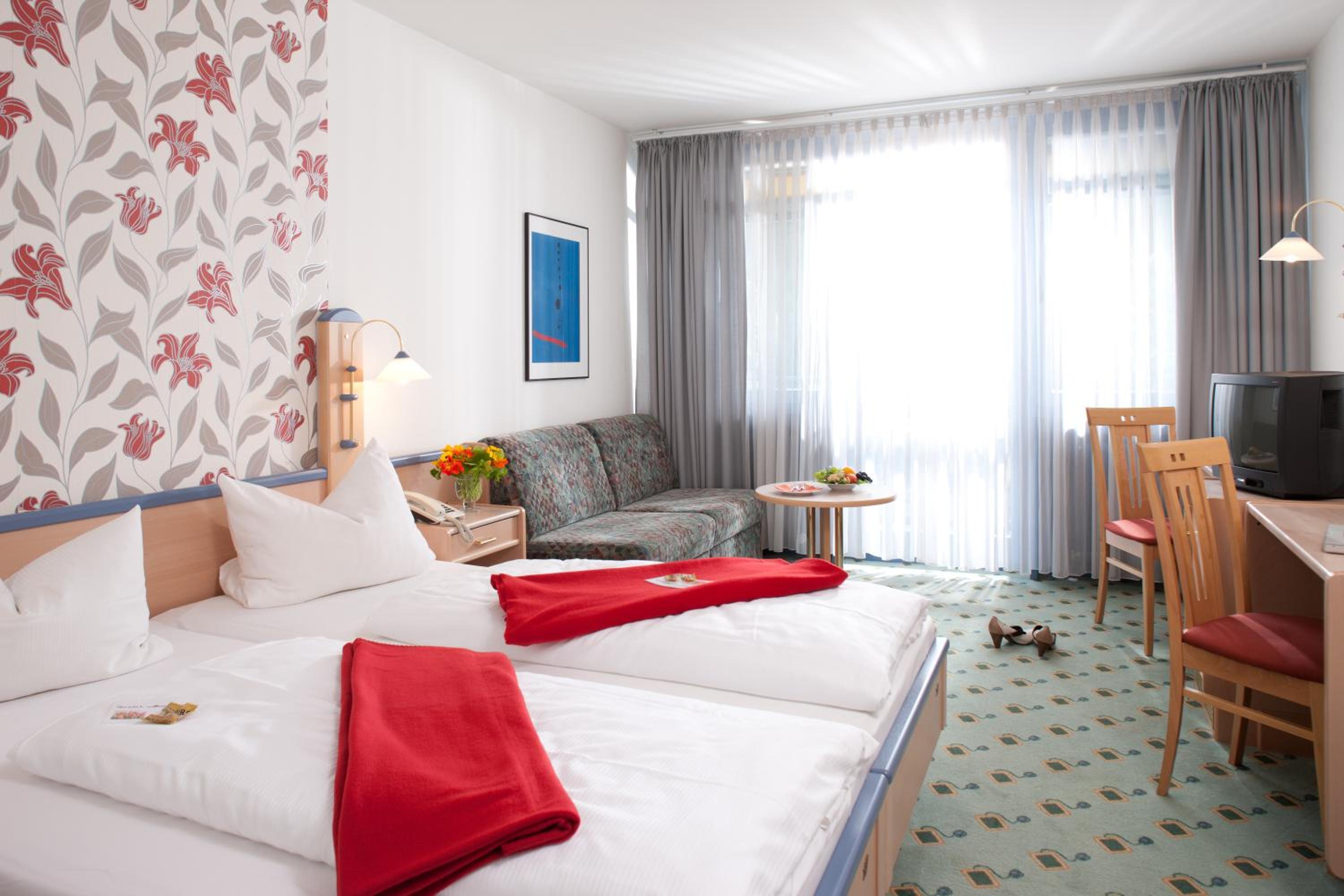 Double Room - Photo 3