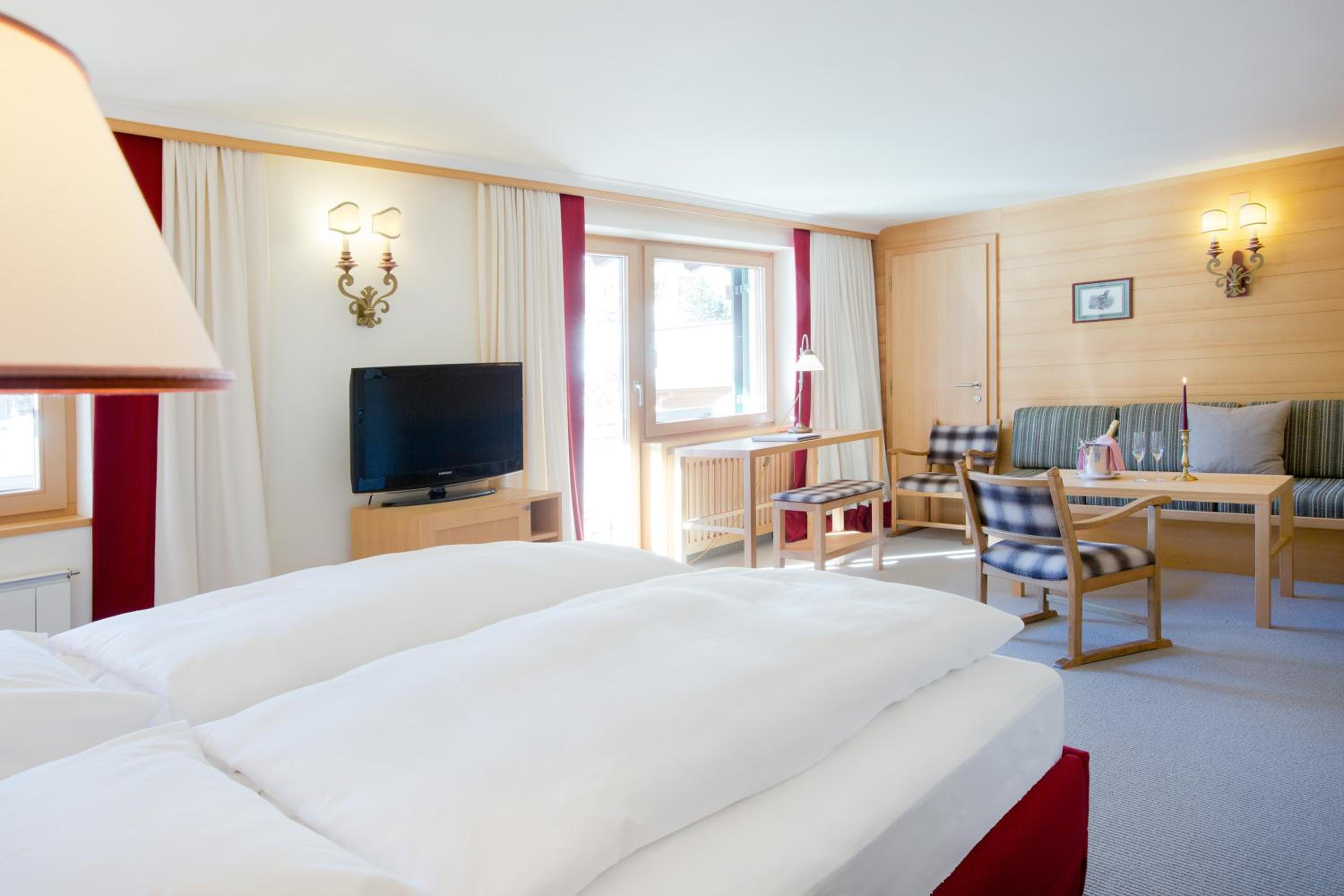 Superior Junior Suite