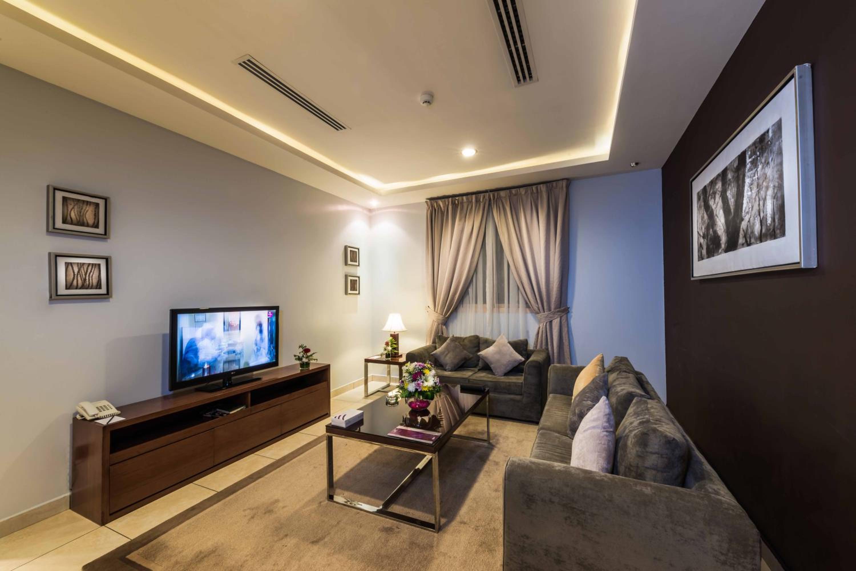 Three-Bedroom جناح مع Two