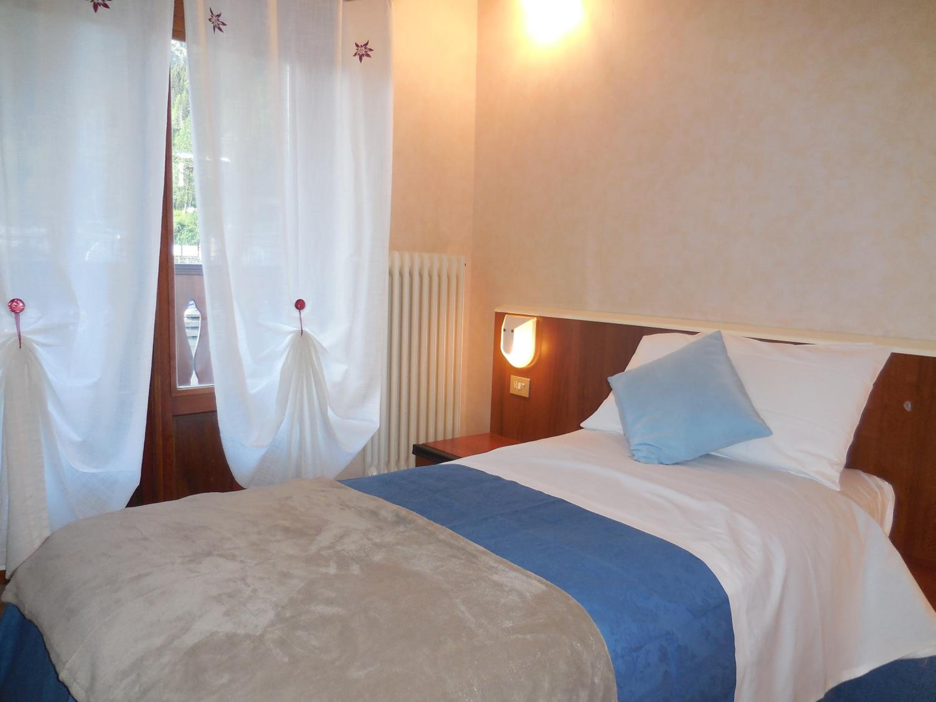 Economy Single Room