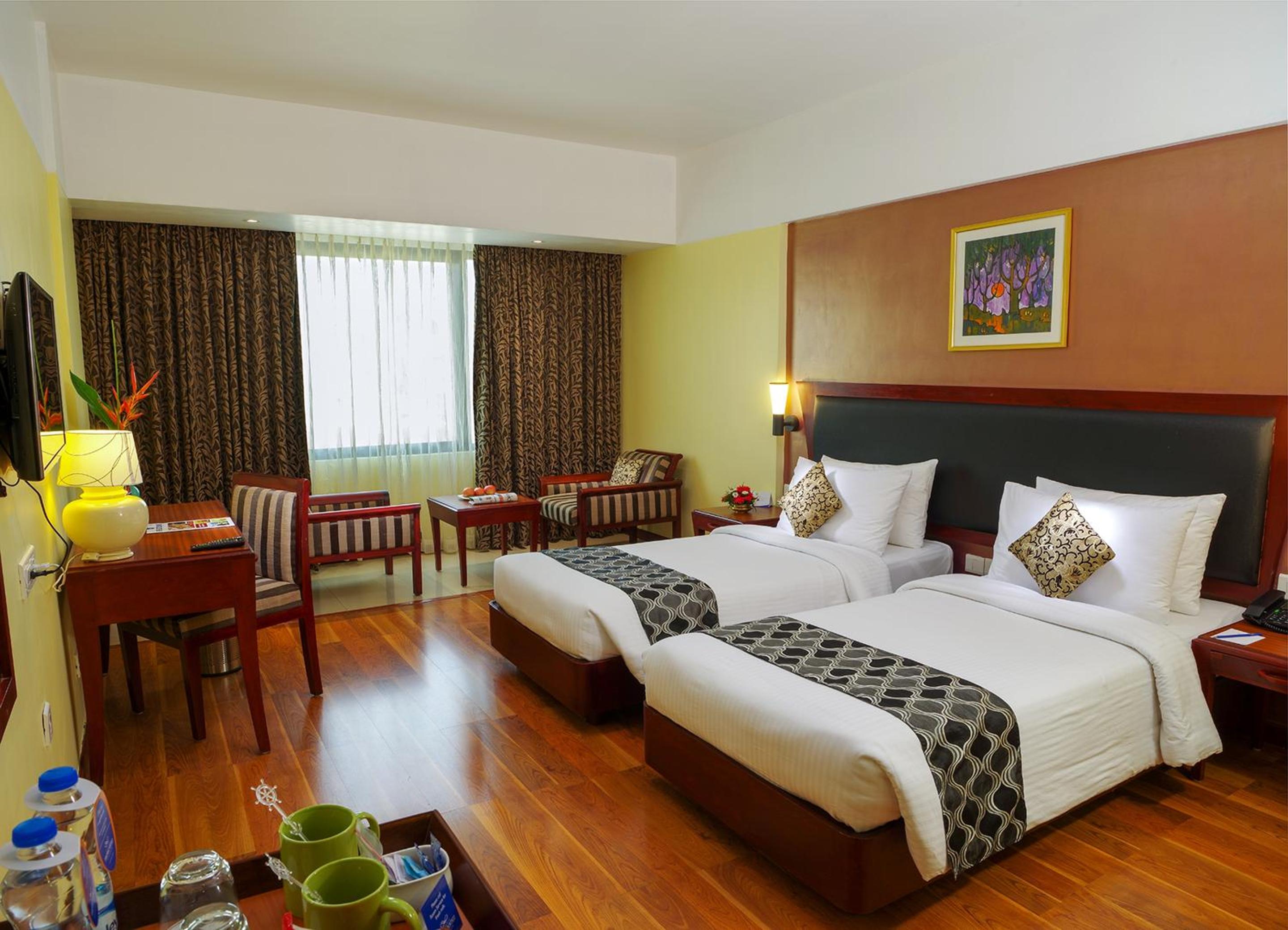 Executive Room 02 Single Beds - Photo 1