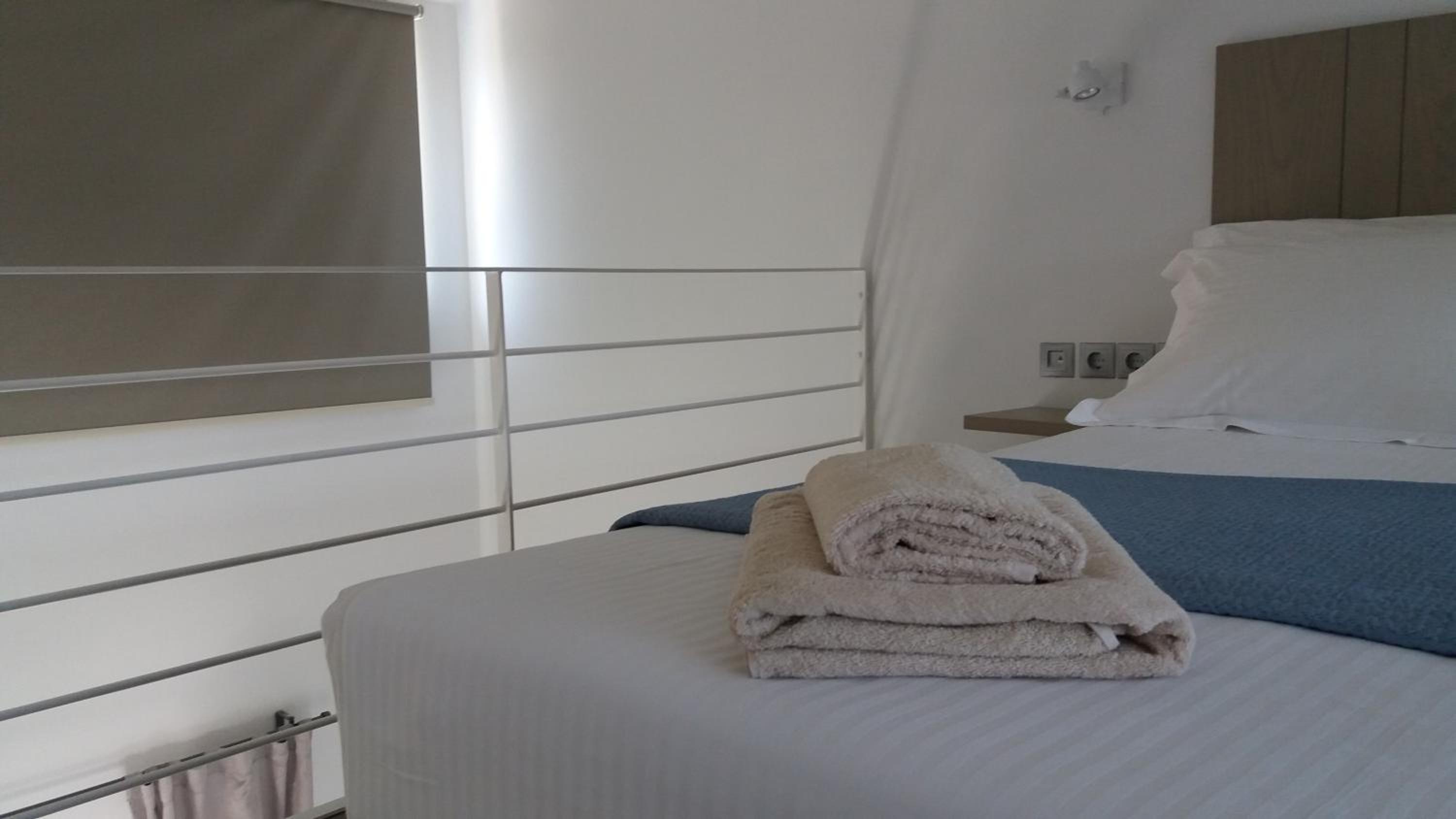 Deluxe Triple Room photo 3