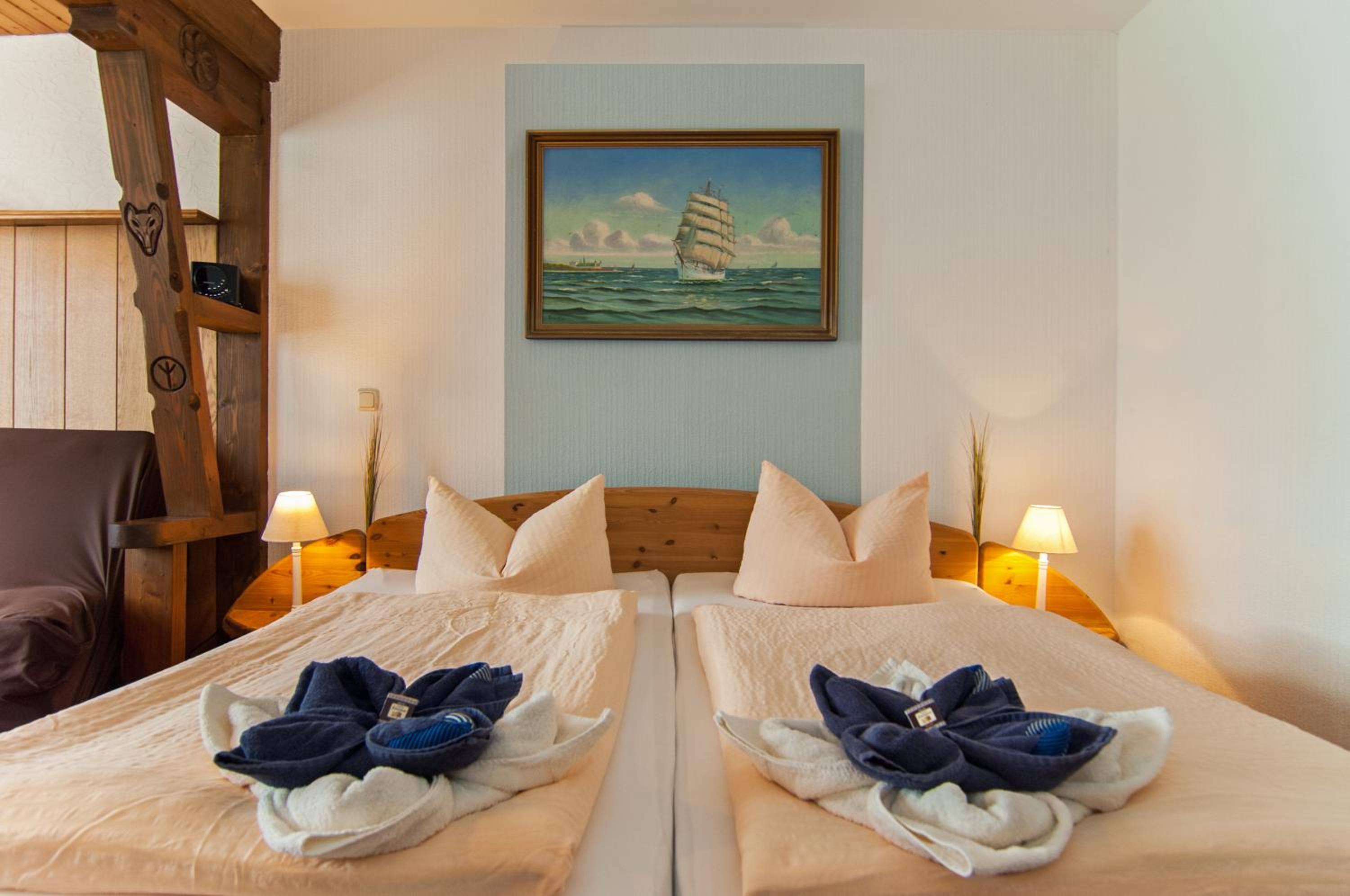 Standard Double Room - Photo 2