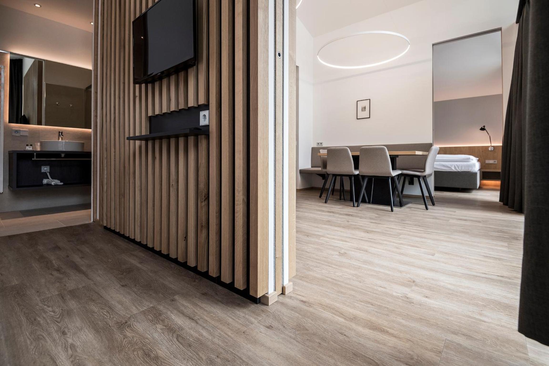 Two-Bedroom Apartment with Panoramic View  photo 2