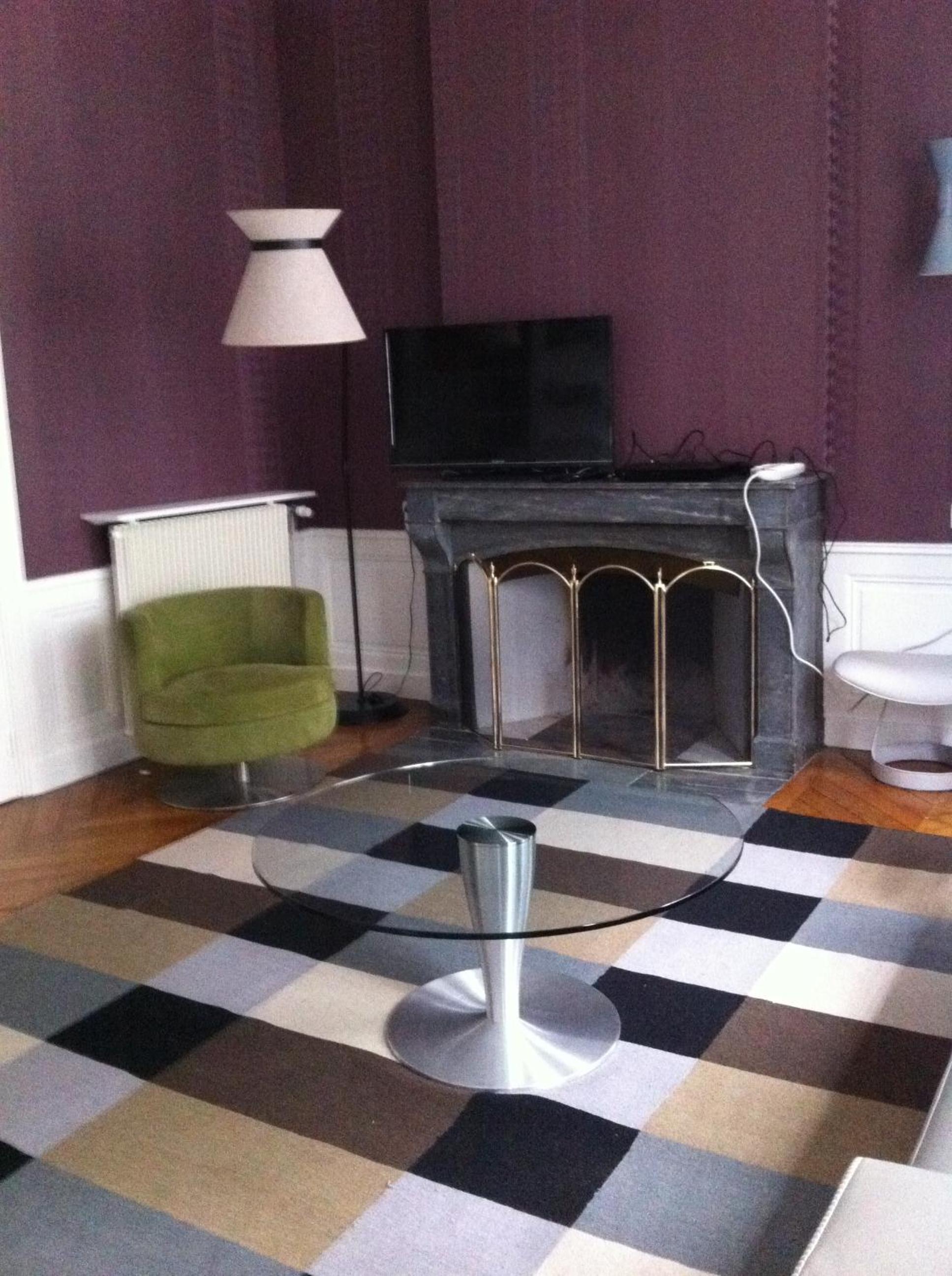 Five-Bedroom Apartment - Photo 6