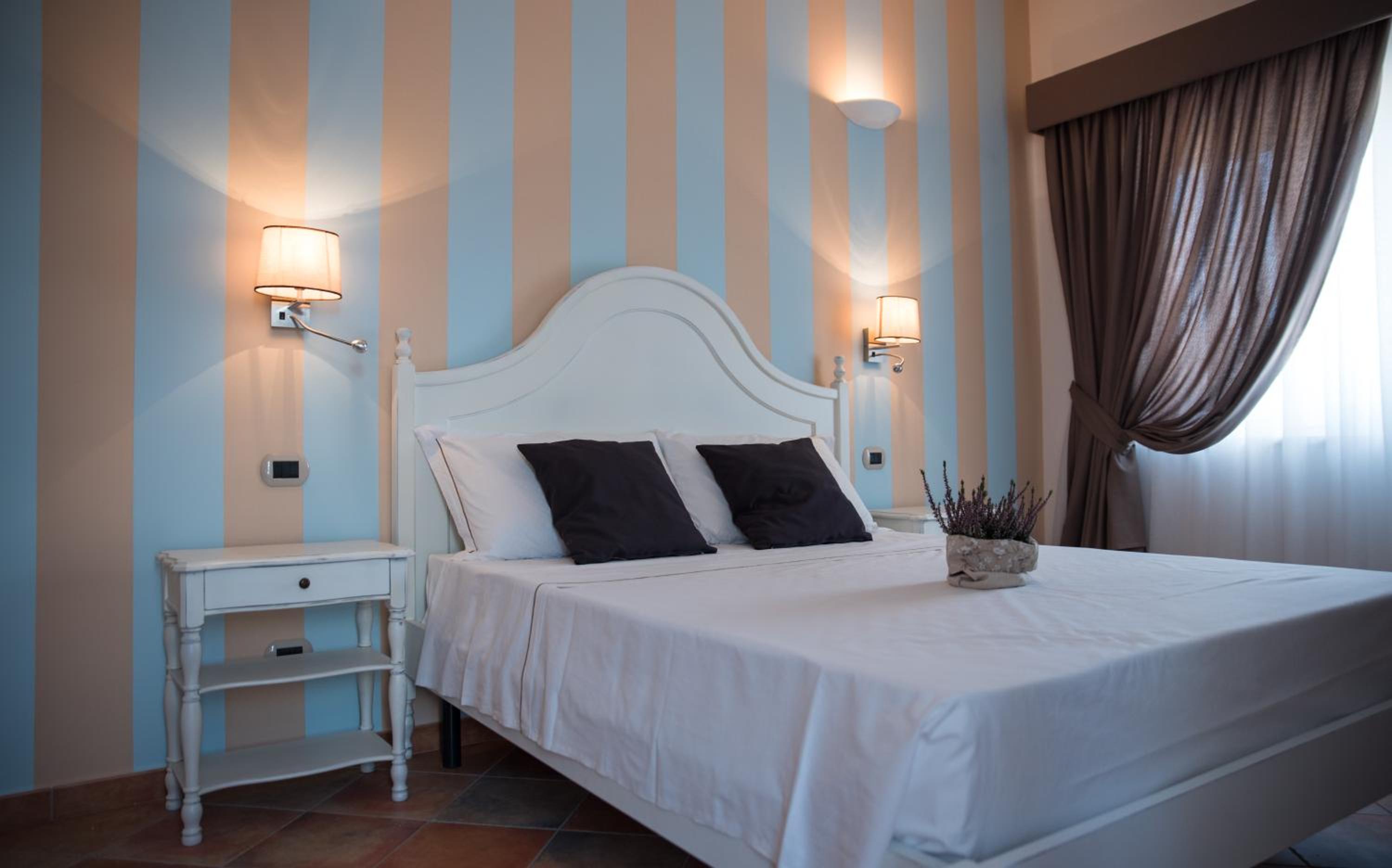 Quadruple Room - Photo 4