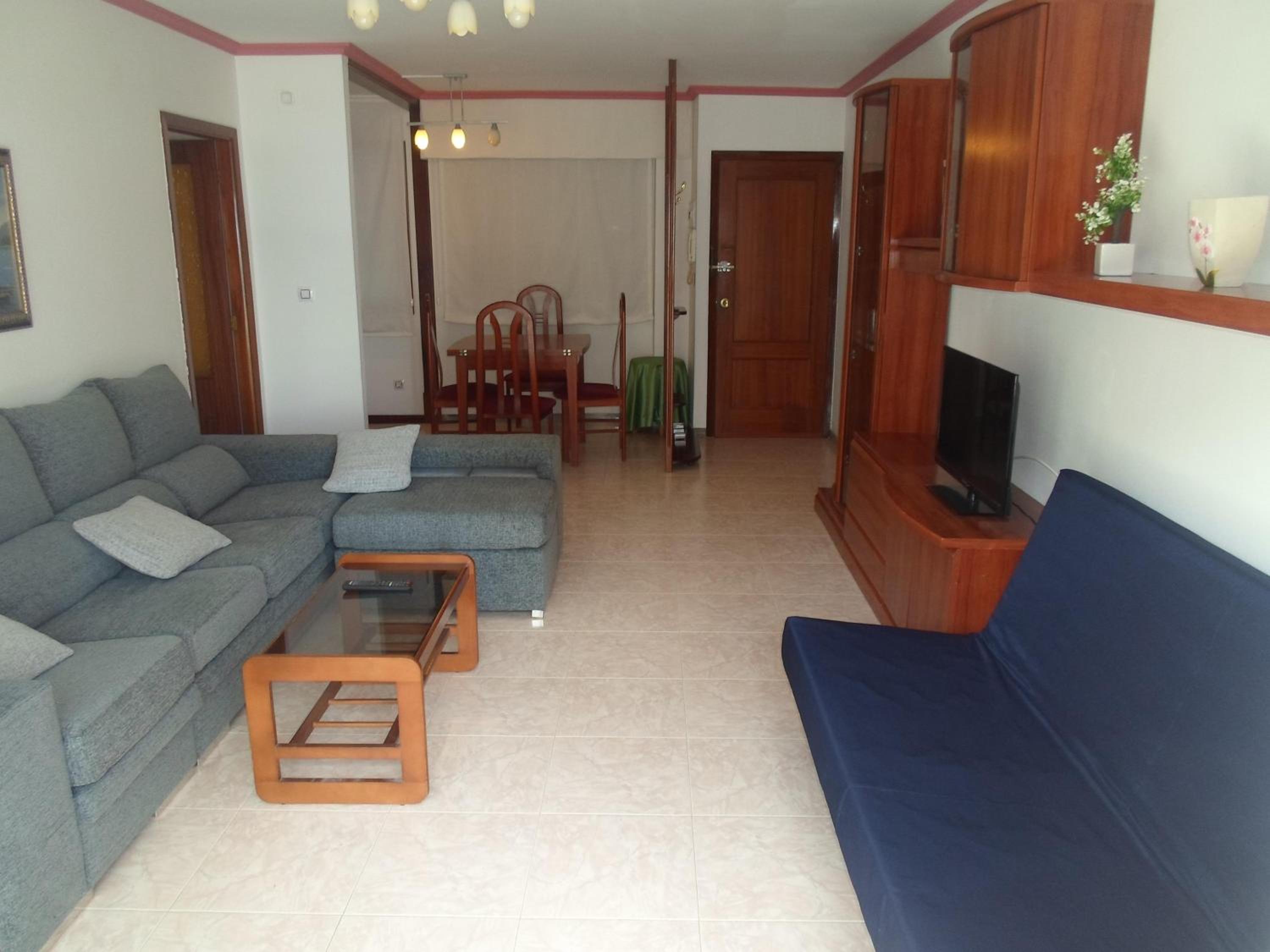 Apartment with Sea View - Photo 3