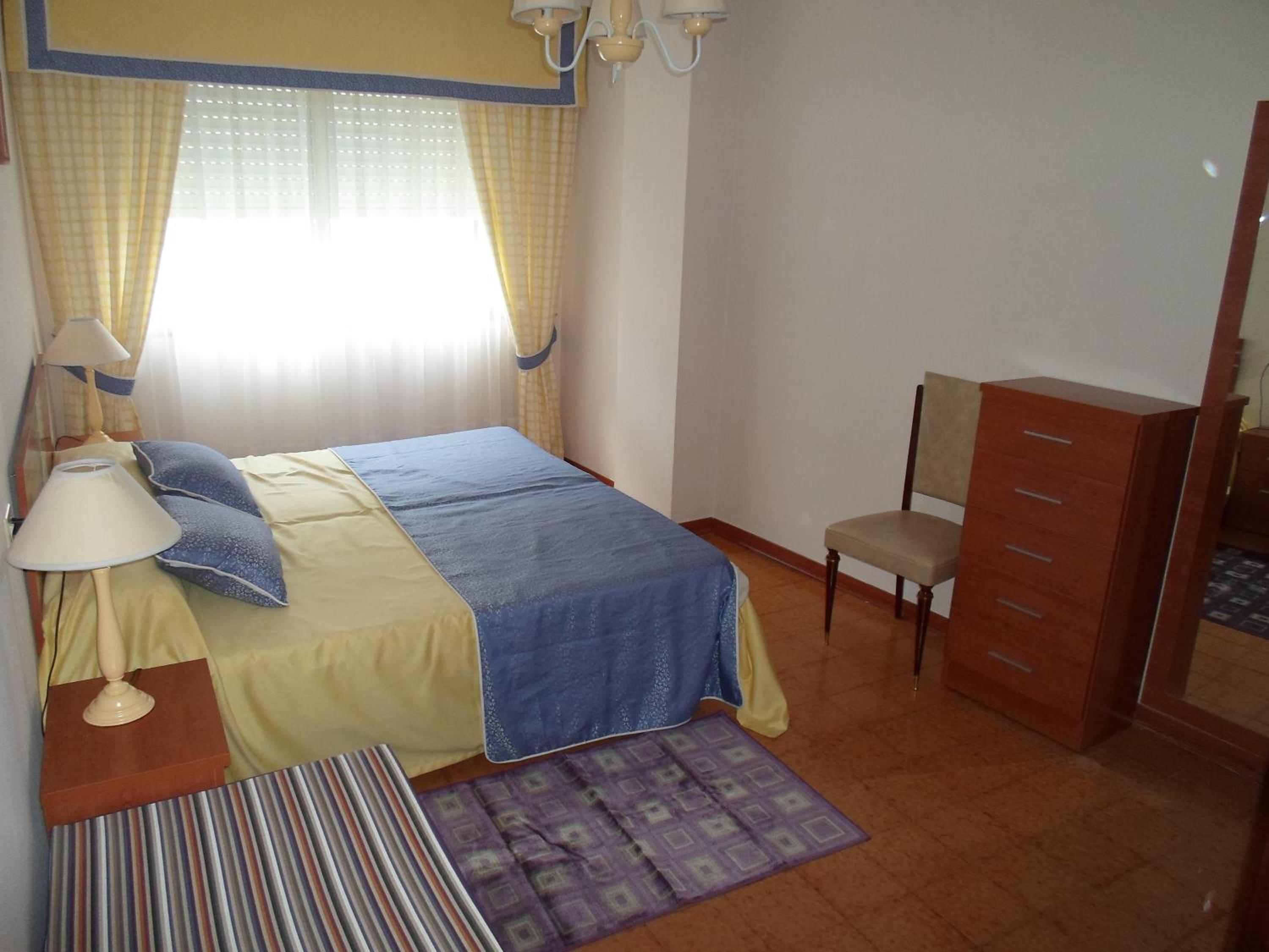 Apartment with Sea View - Photo 10