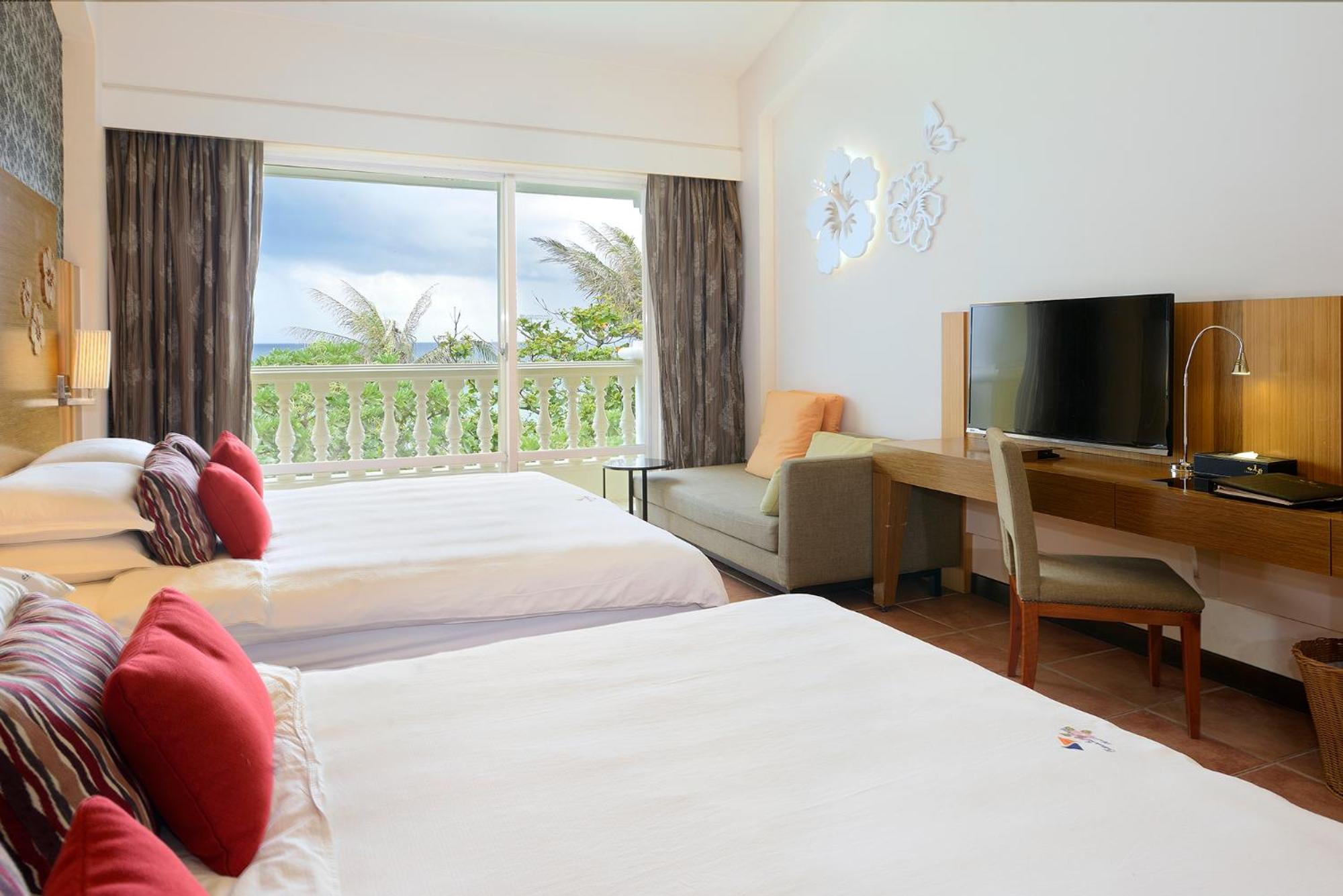Family Room with Sea View - 2nd or 3rd Floor - Photo 19
