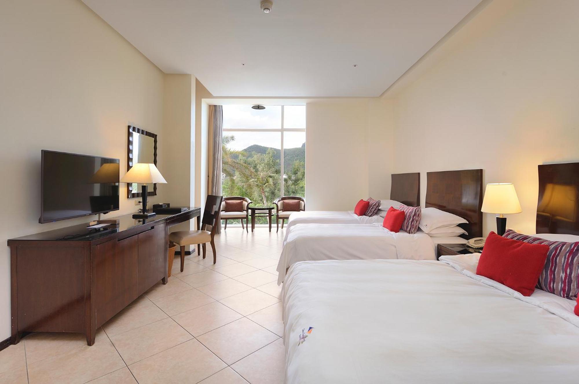 Family Room with Sea View - 2nd or 3rd Floor - Photo 13