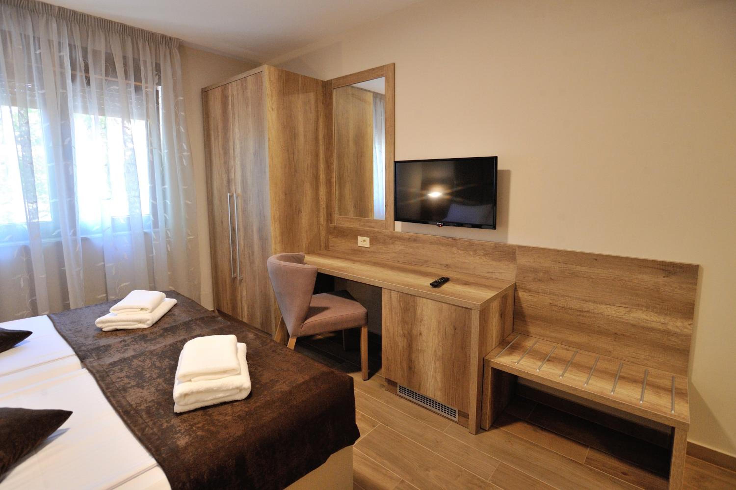 Single Room photo 2