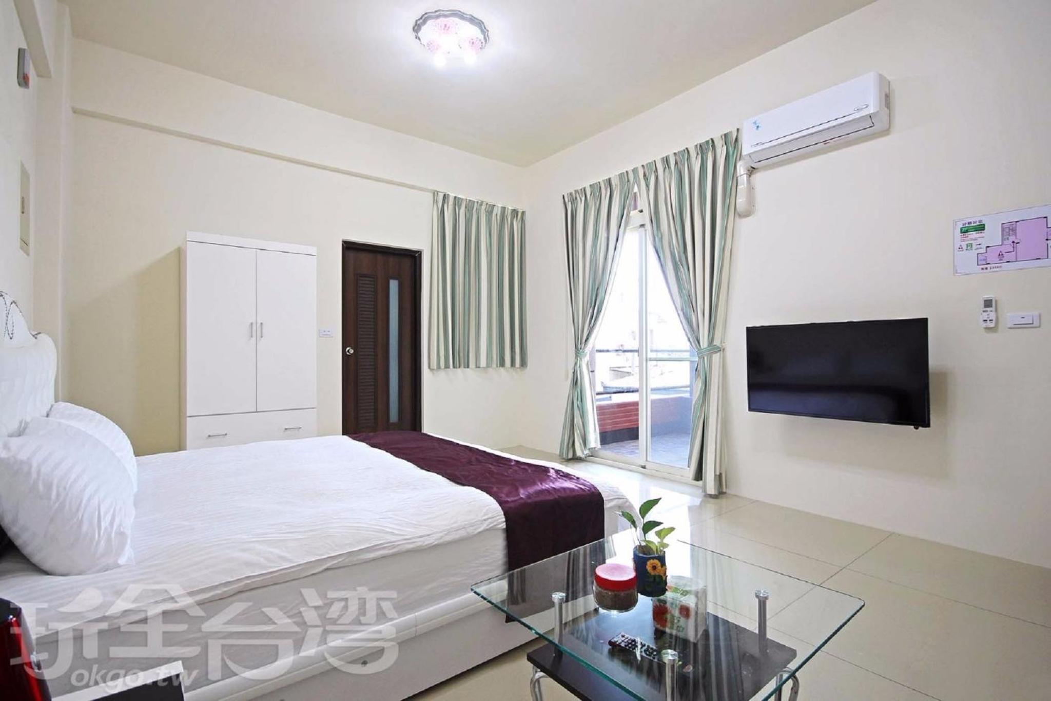 Deluxe Double Room with Bath photo 2
