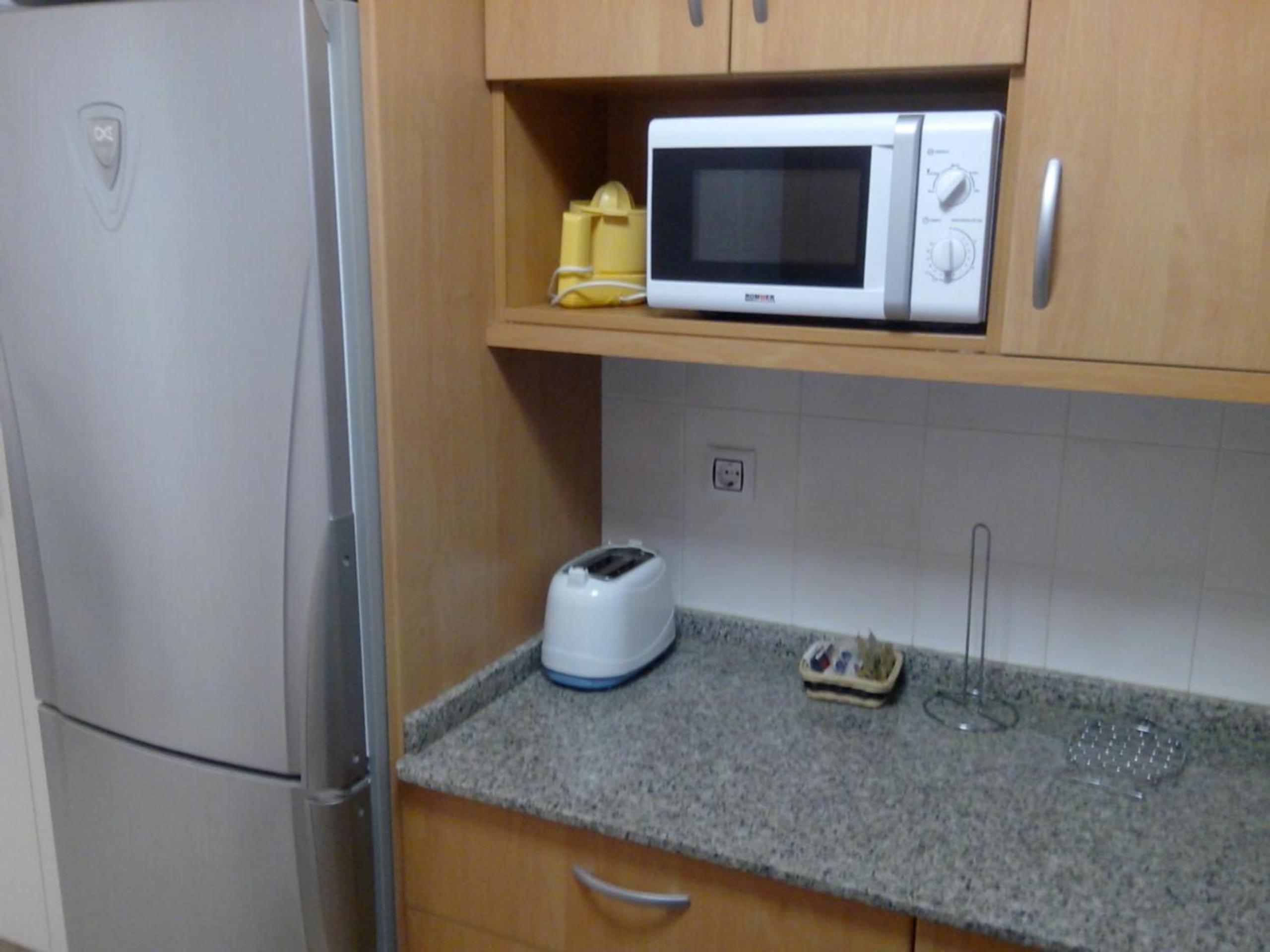 Apartment with Sea View - Photo 6