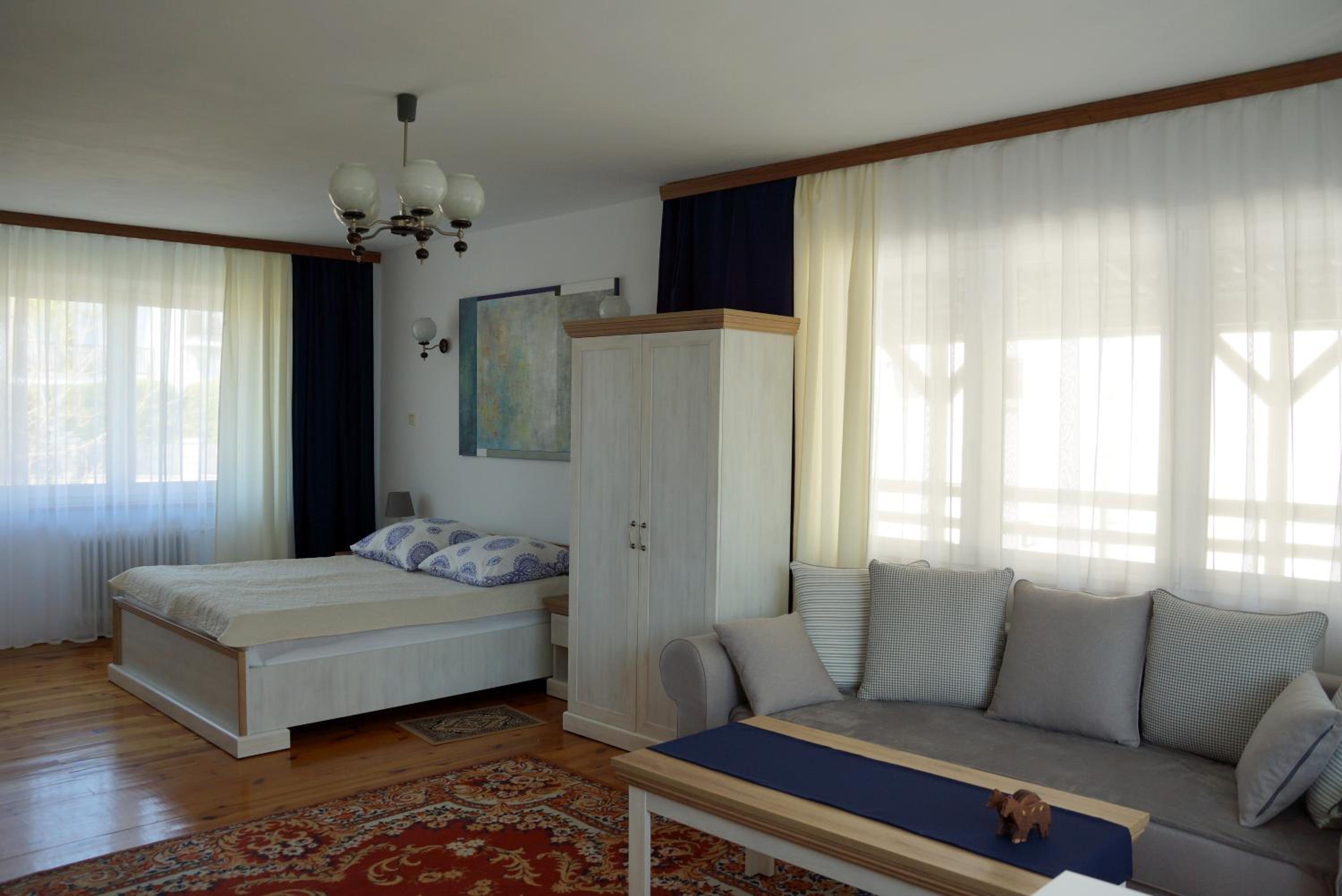 Standard Double Suite photo 2