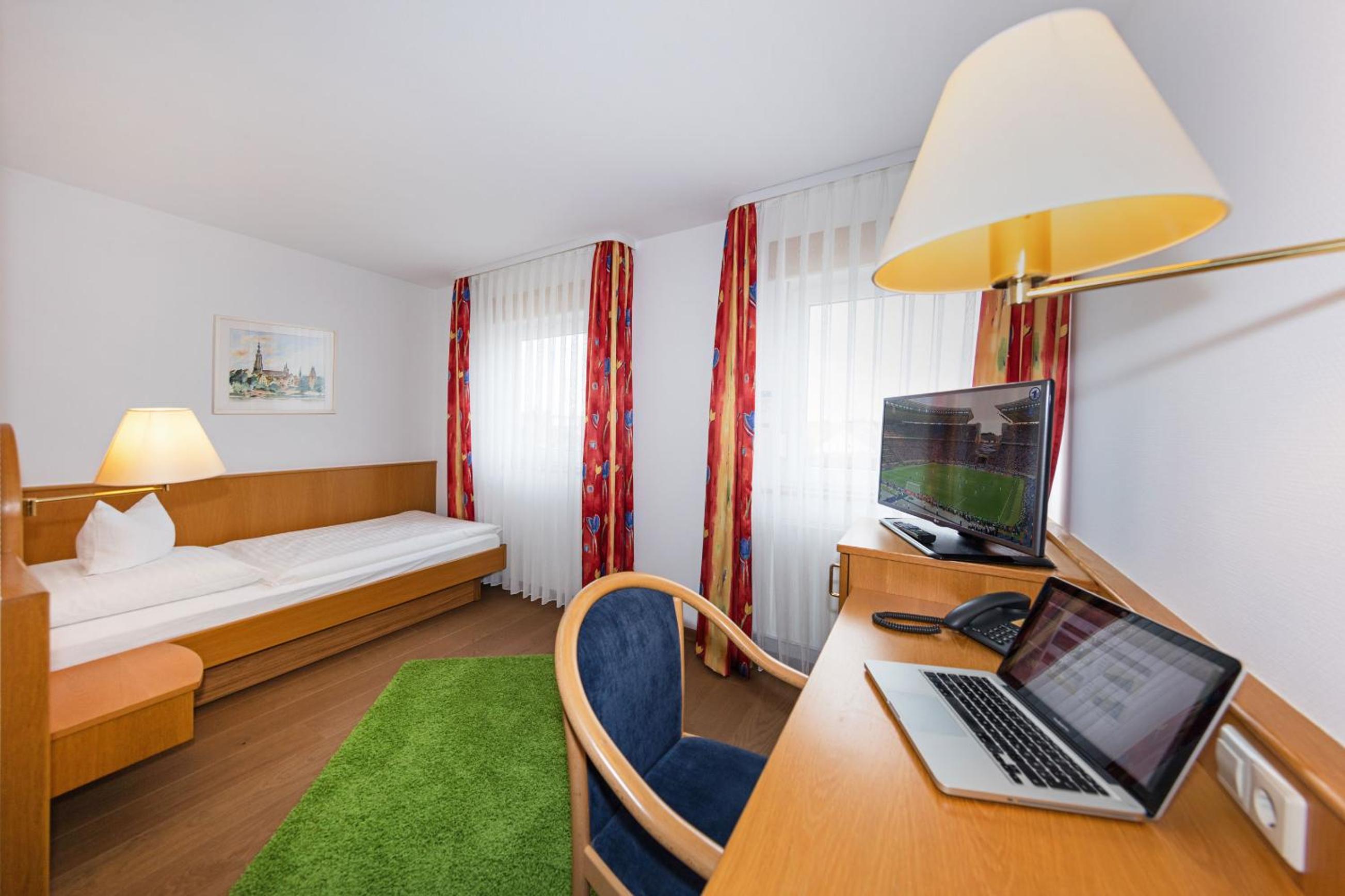 Economy Single Room photo 3