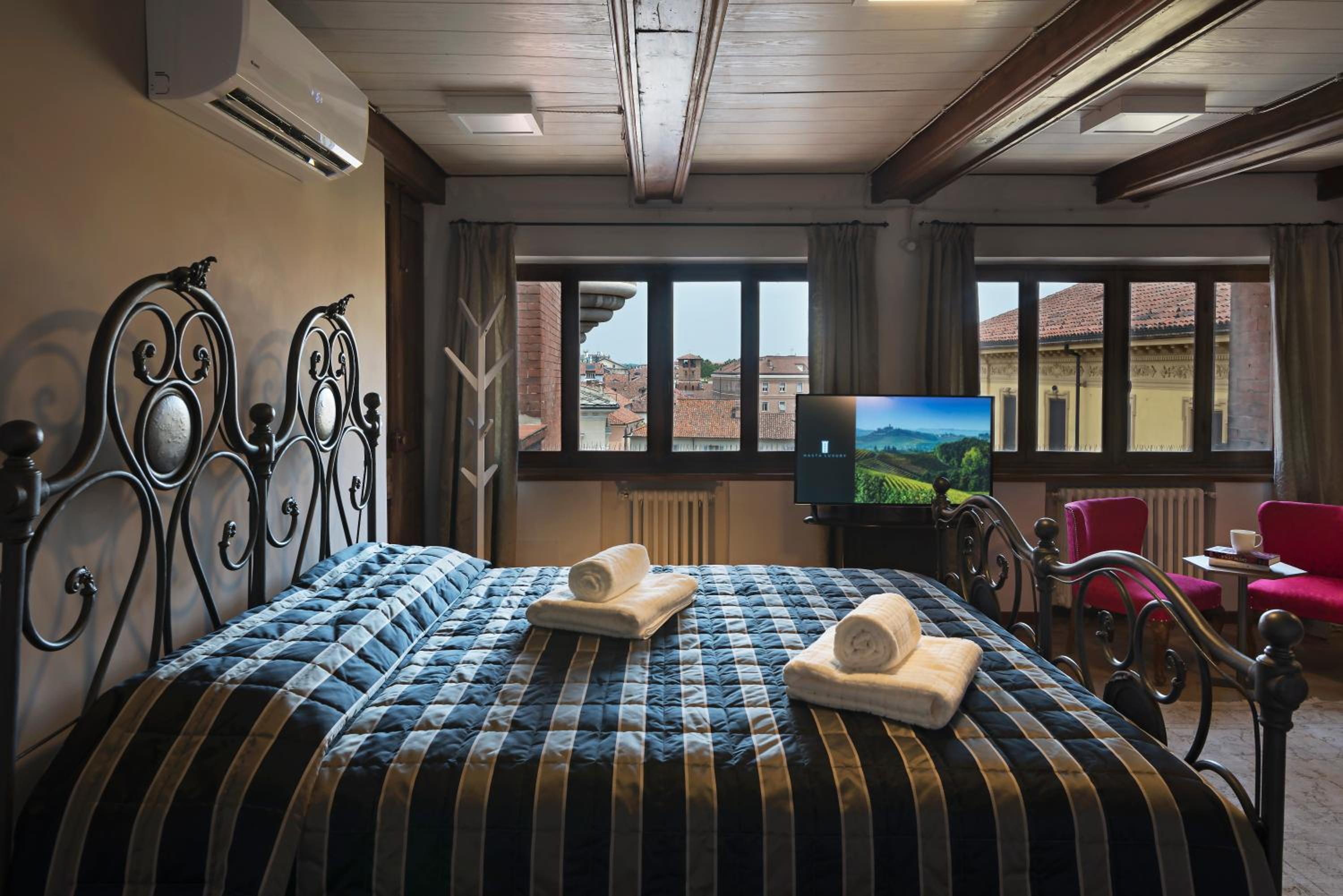 Penthouse Apartment photo 1