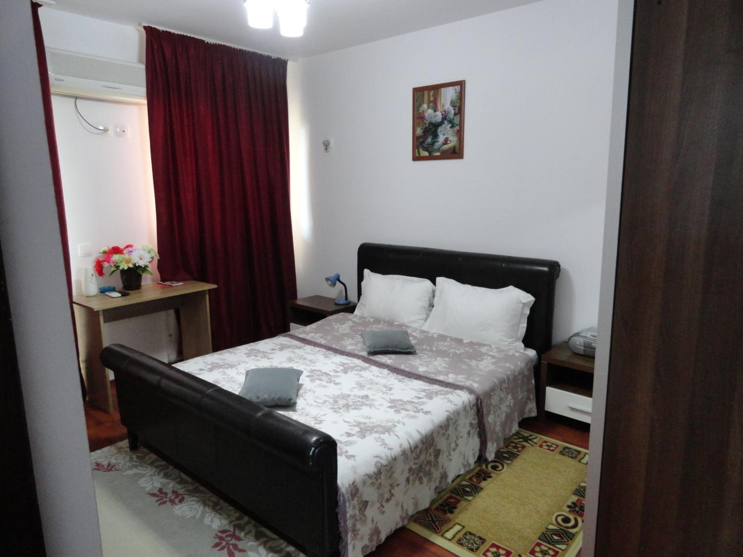 Apartment - Photo 1
