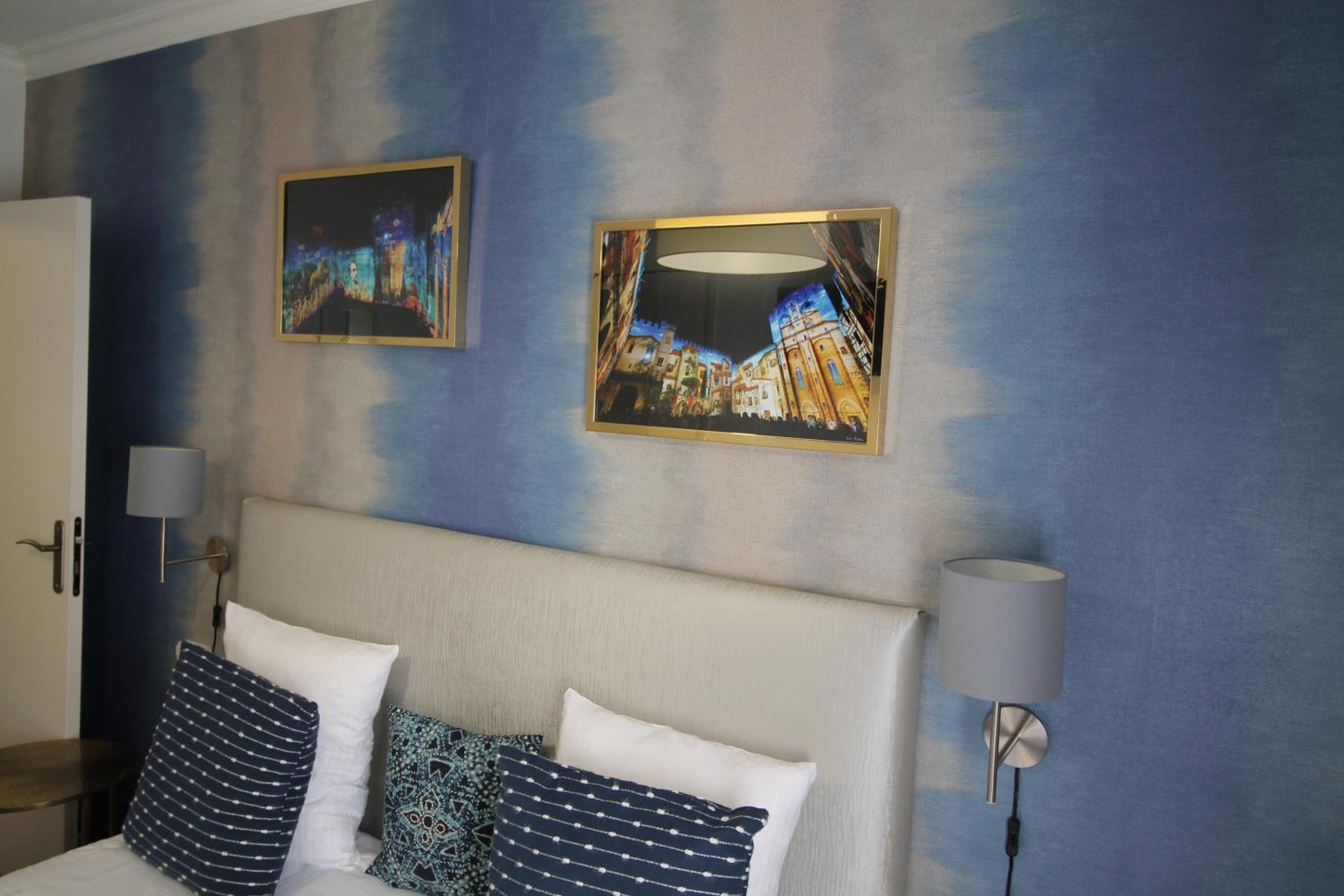 Standard Double Room - Photo 8