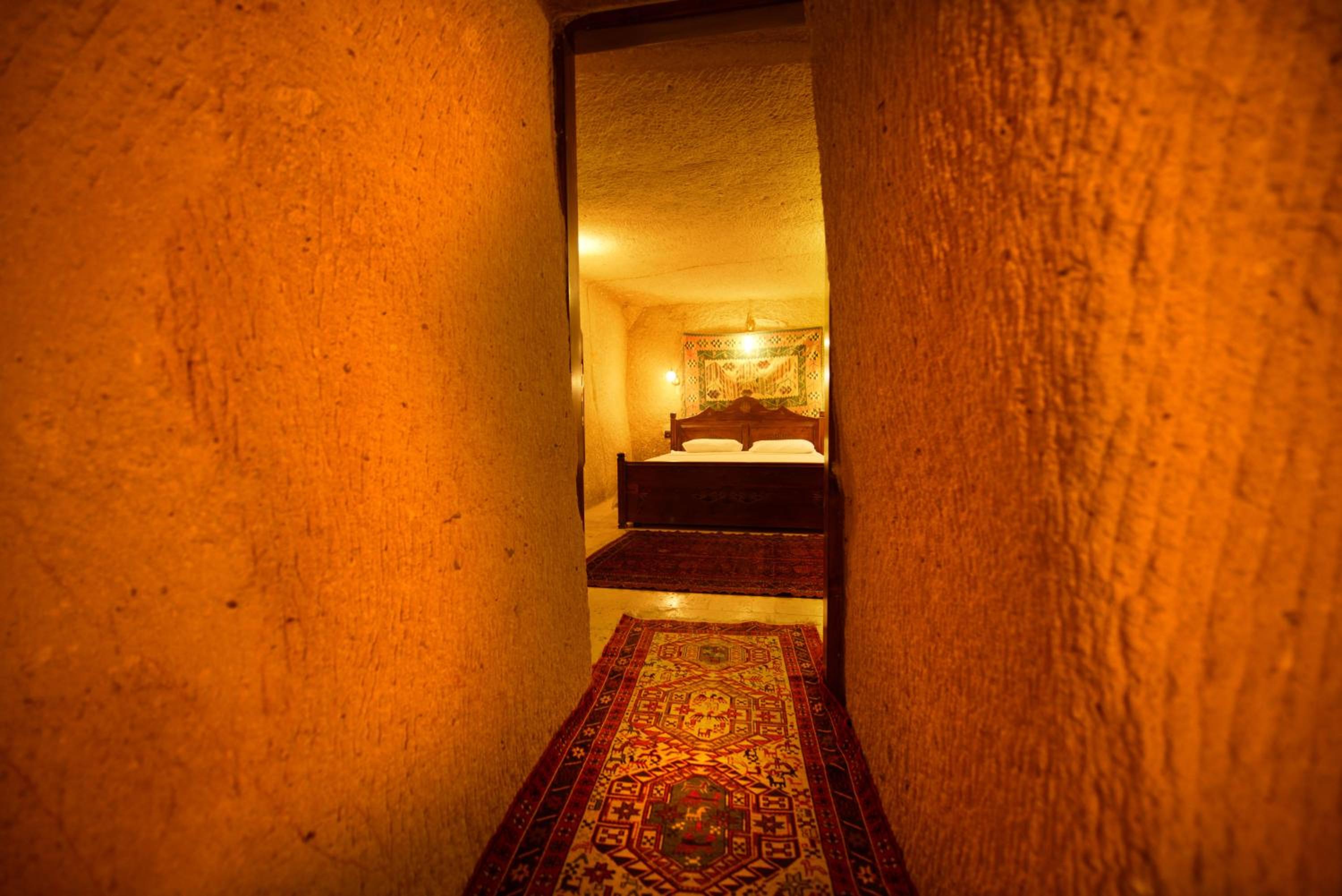 Cave Suite photo 1