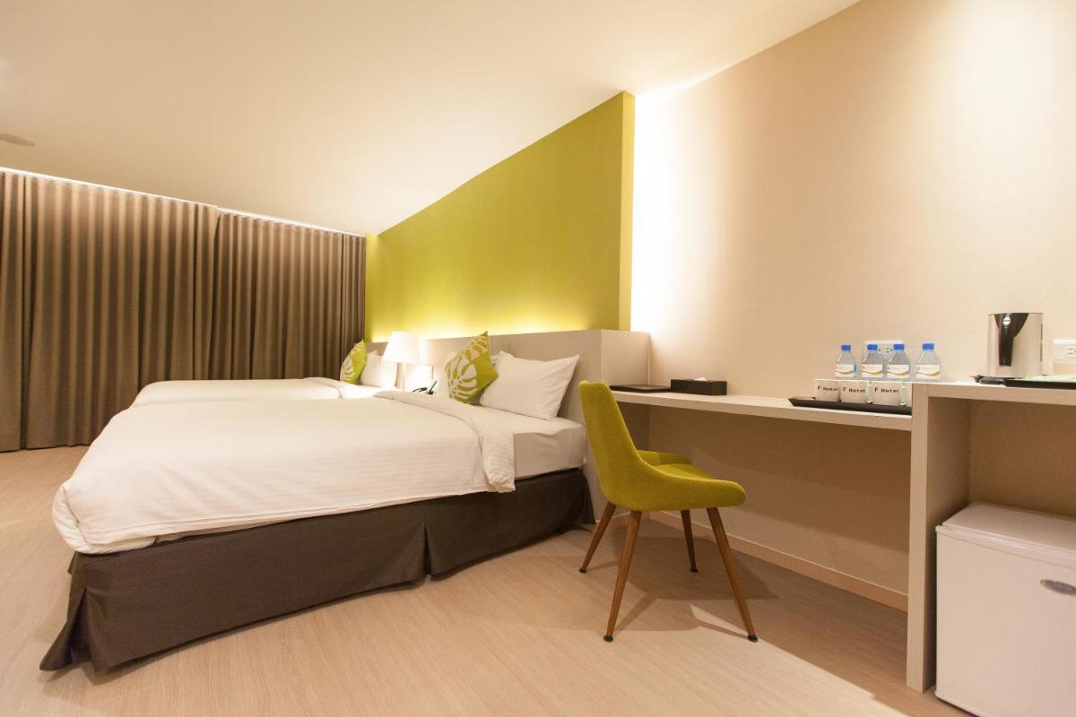 Quadruple Room - Disability Access photo 2