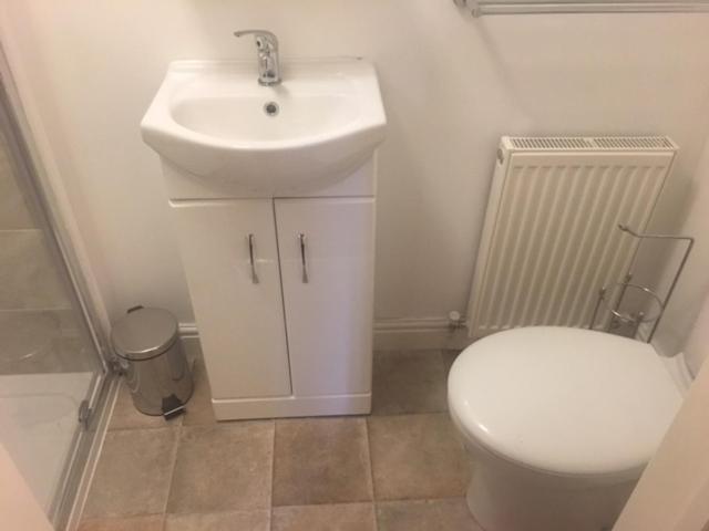 Double Room with Shared Bathroom photo 2
