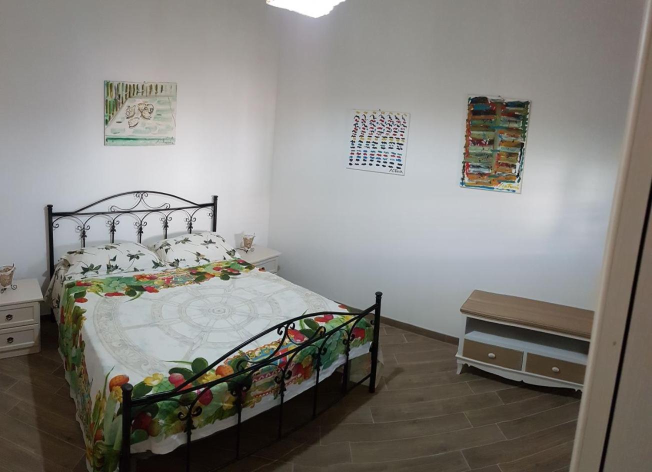 One-Bedroom House photo 2