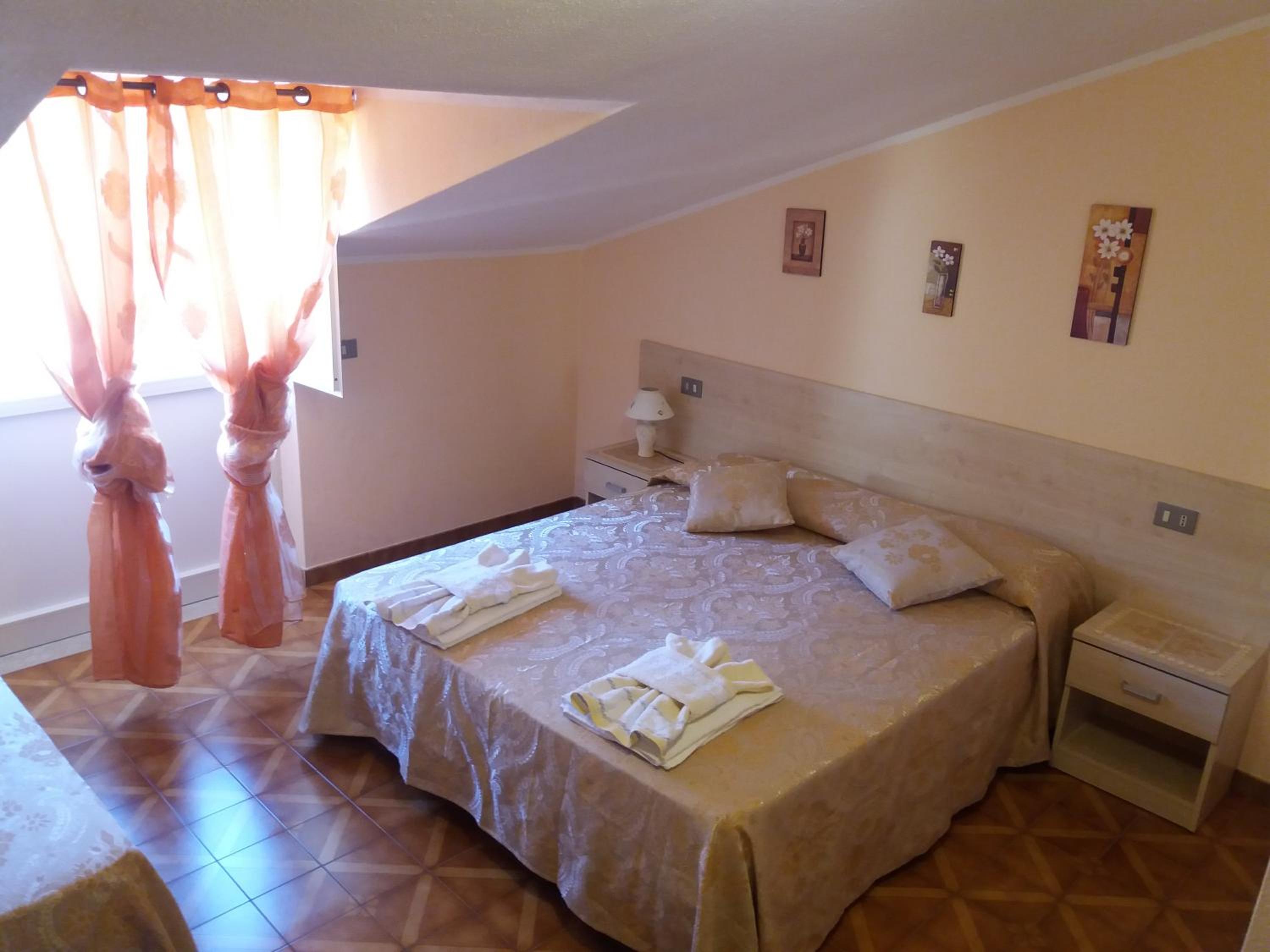 Triple Room photo 2