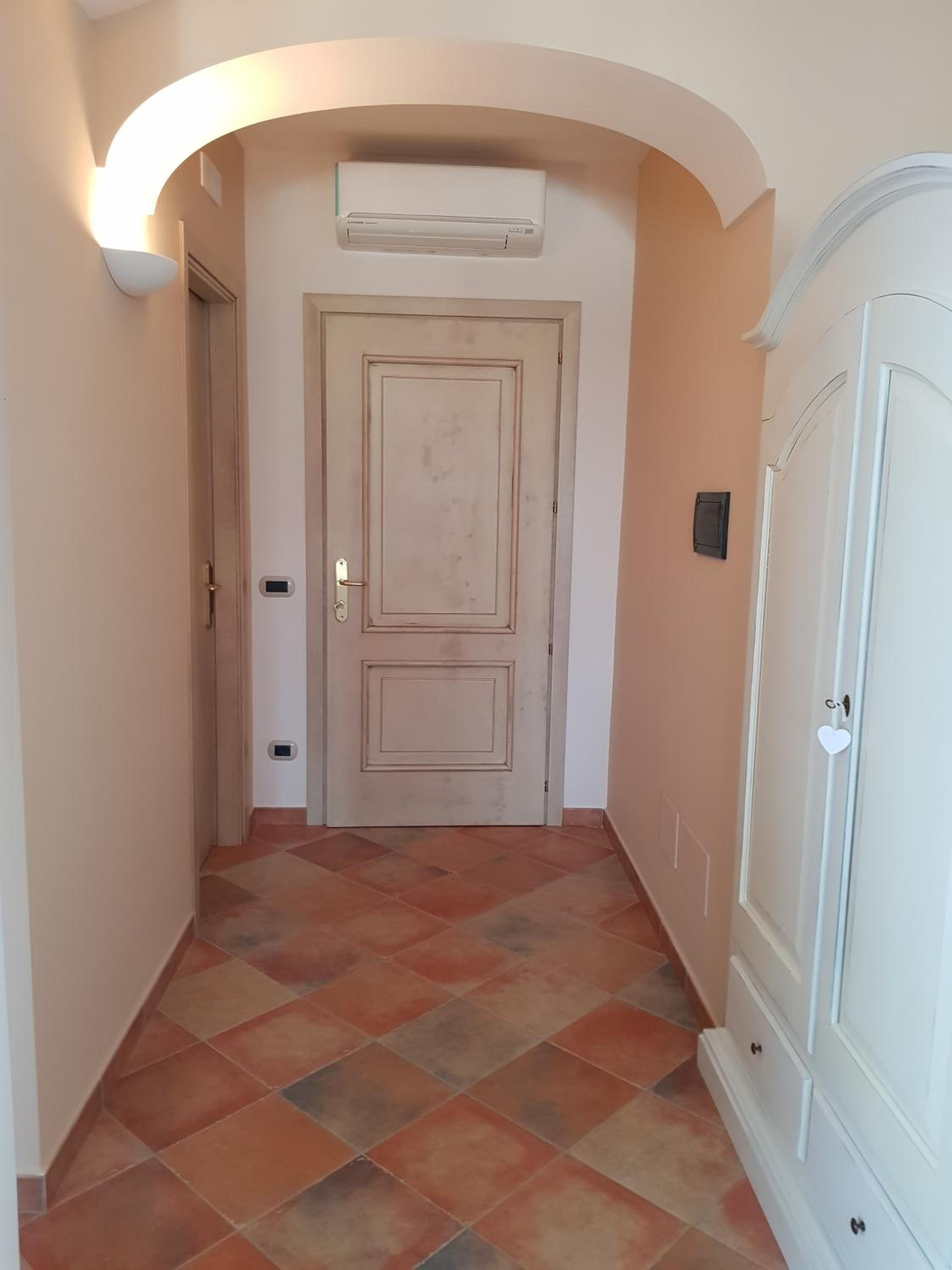 Quadruple Room - Photo 2