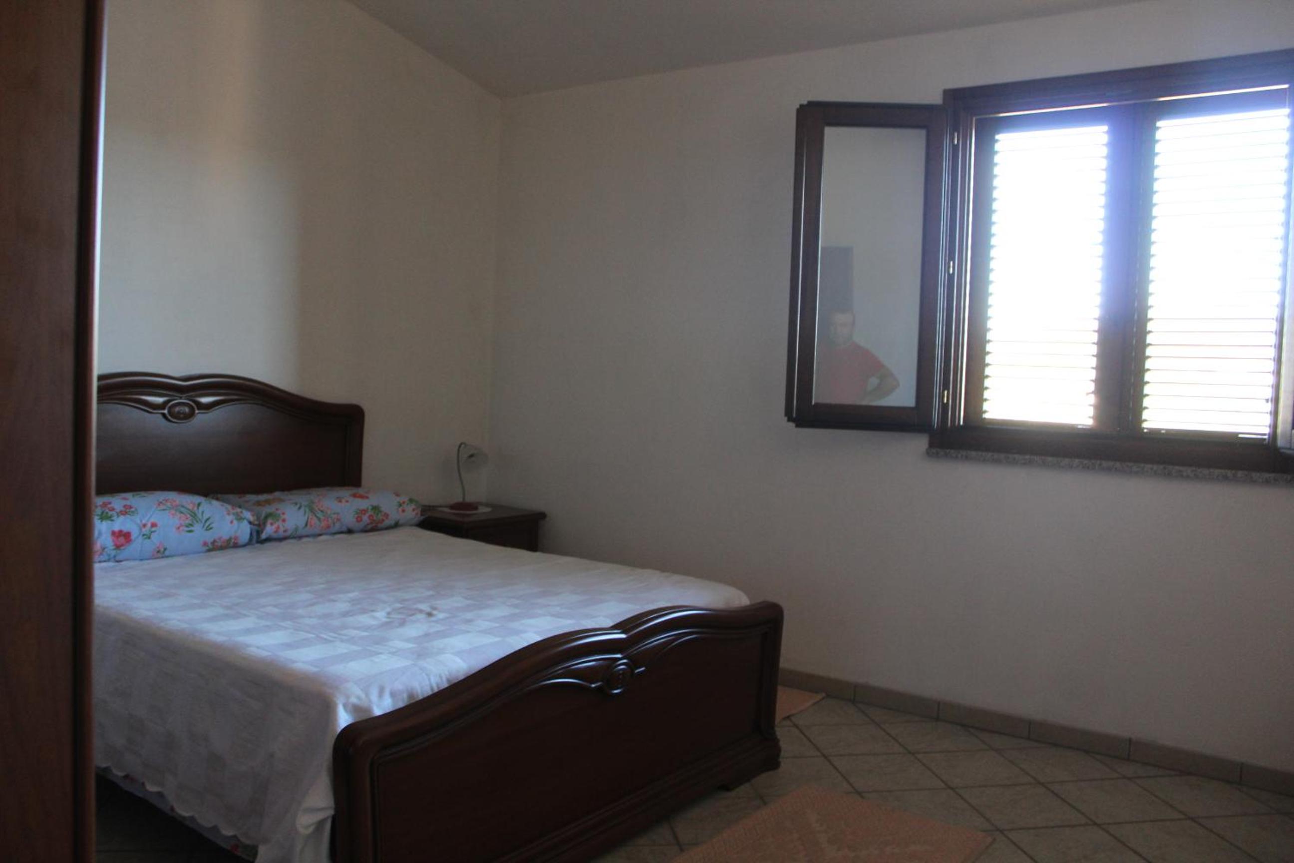 Double Room with Shared Bathroom photo 1