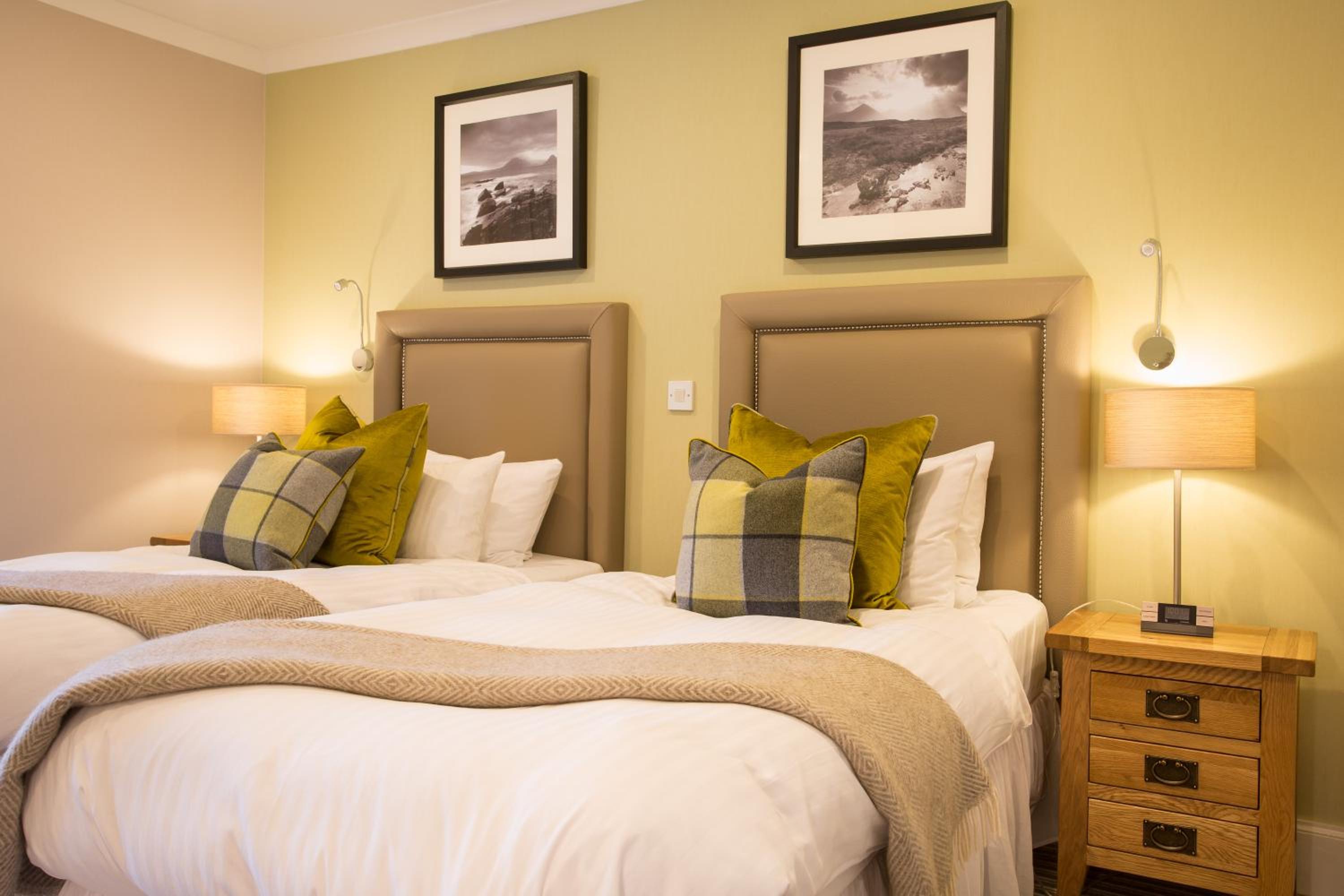 3 Bed 2 Bath Lodge photo 3