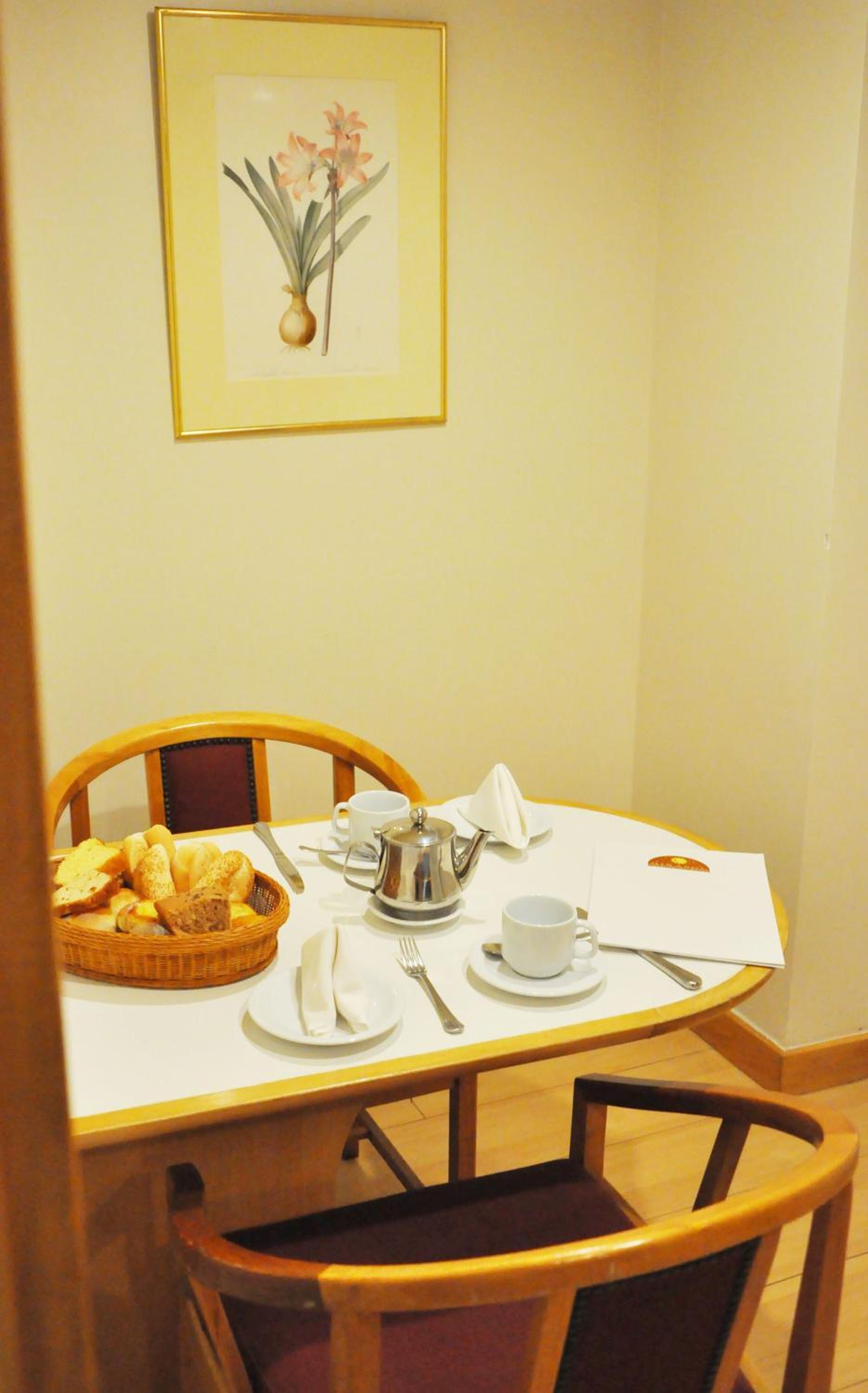 Deluxe Double or Twin Room with Spa Bath photo 3