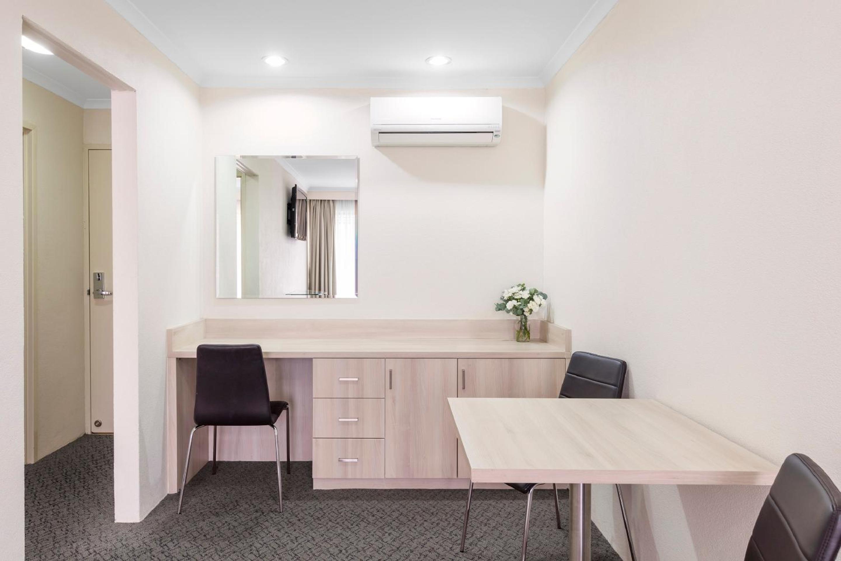 Executive Suite