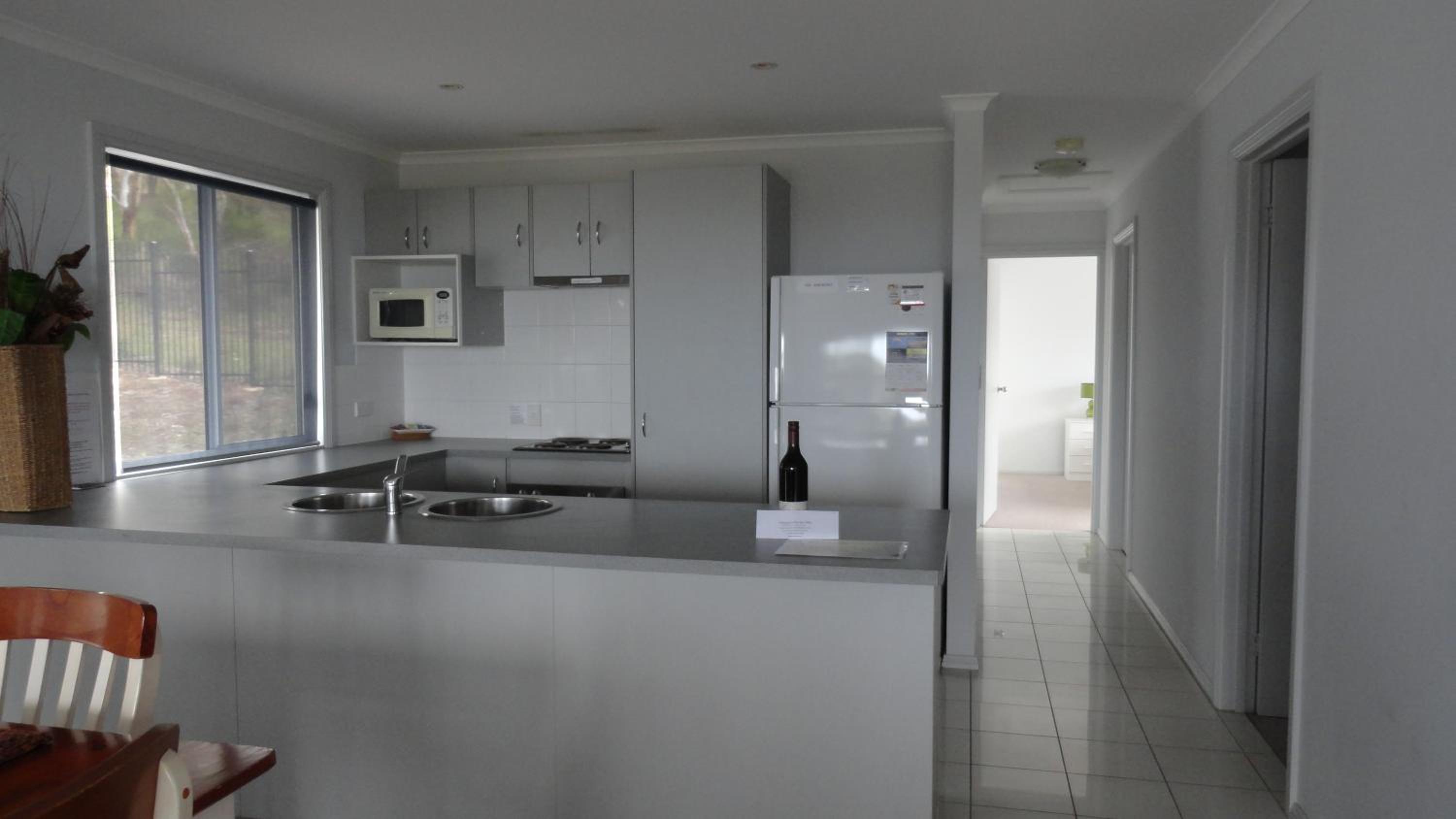 Three-Bedroom Villa photo 2